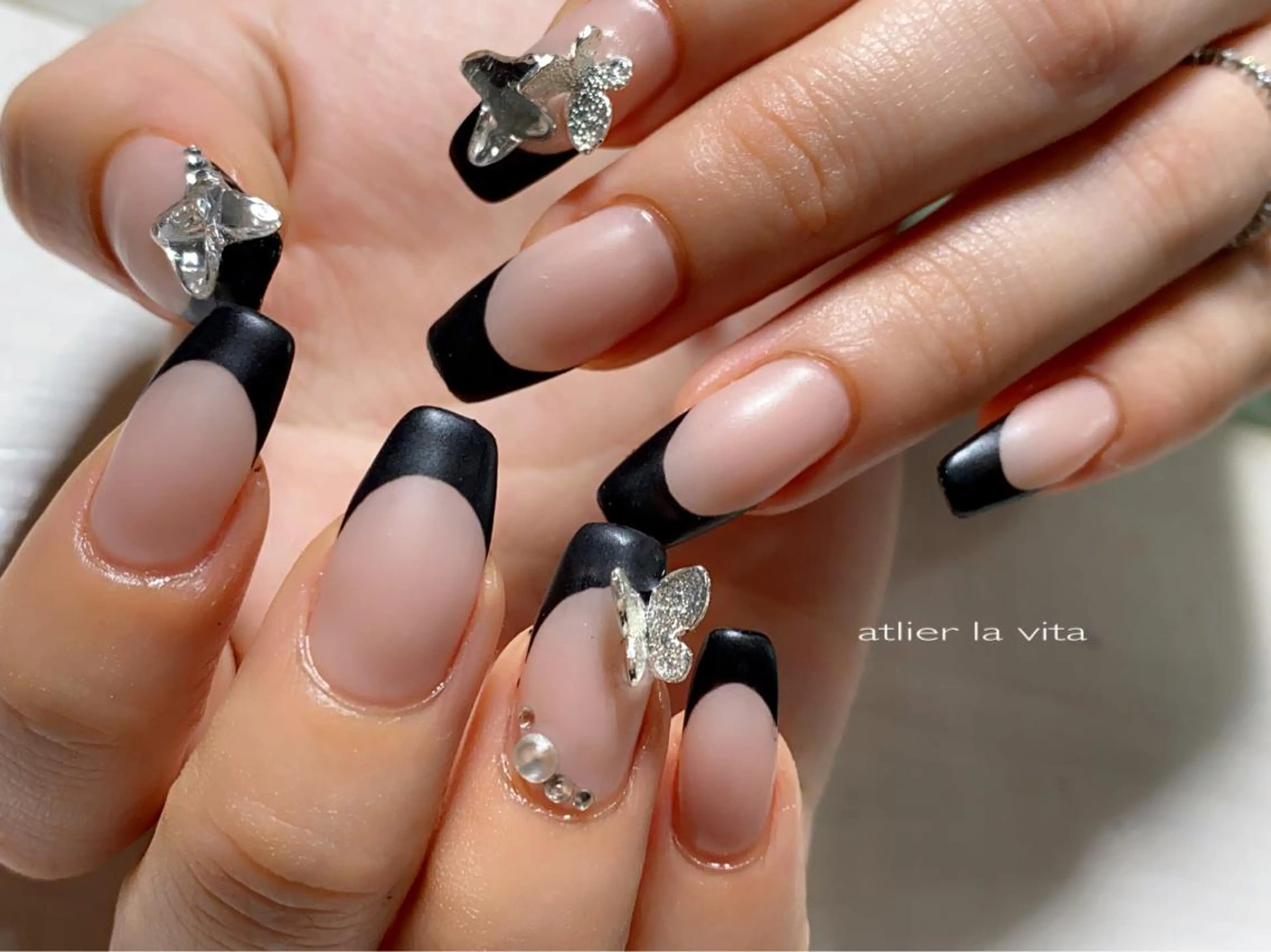 【HAND長さだし】クリアで長さだし。アート代別途要の写真