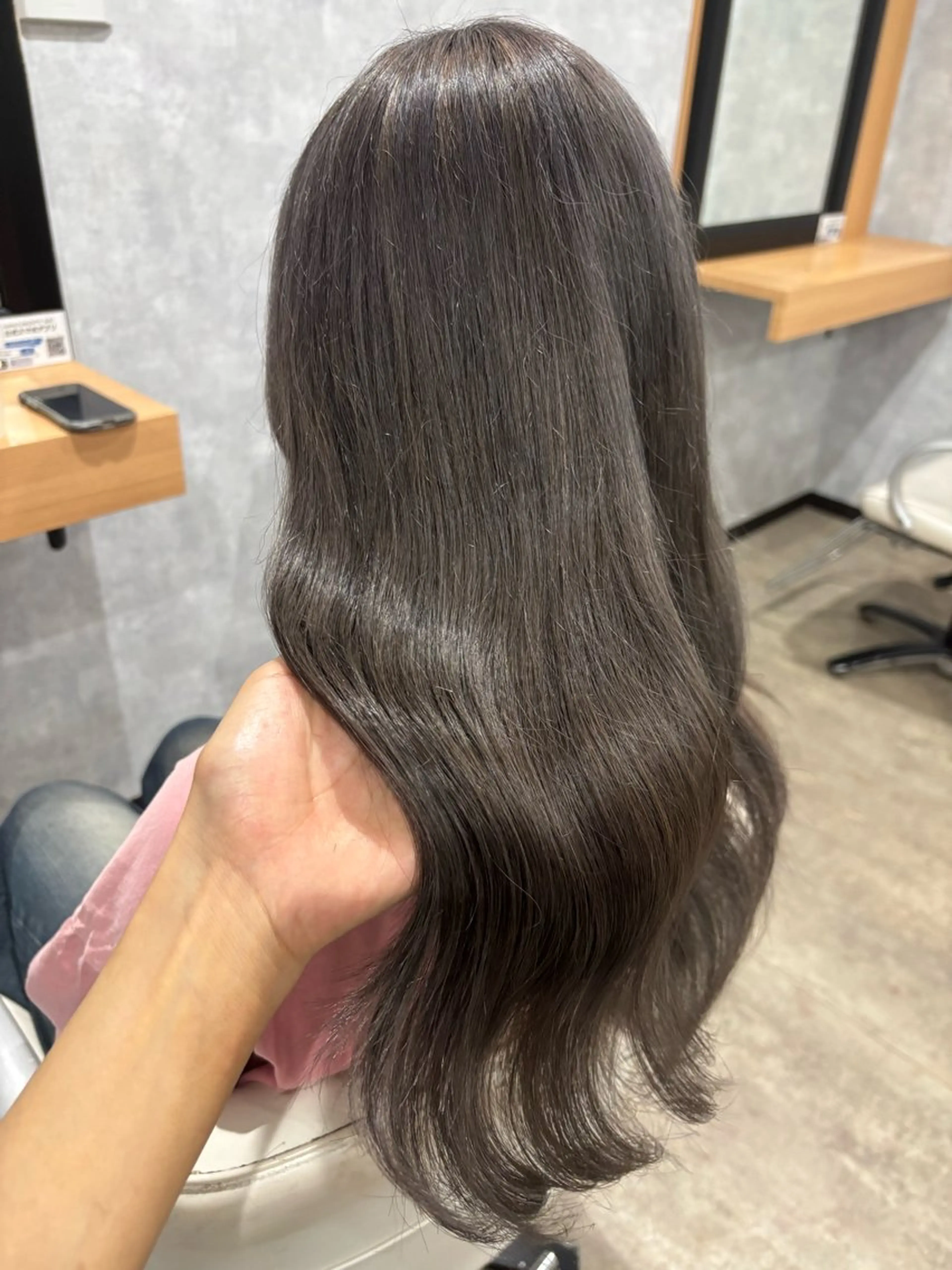 セミロング カット ヘアカラー トリートメント 🌐NATSUMI 🌐【寒色カラー】のヘアスタイル