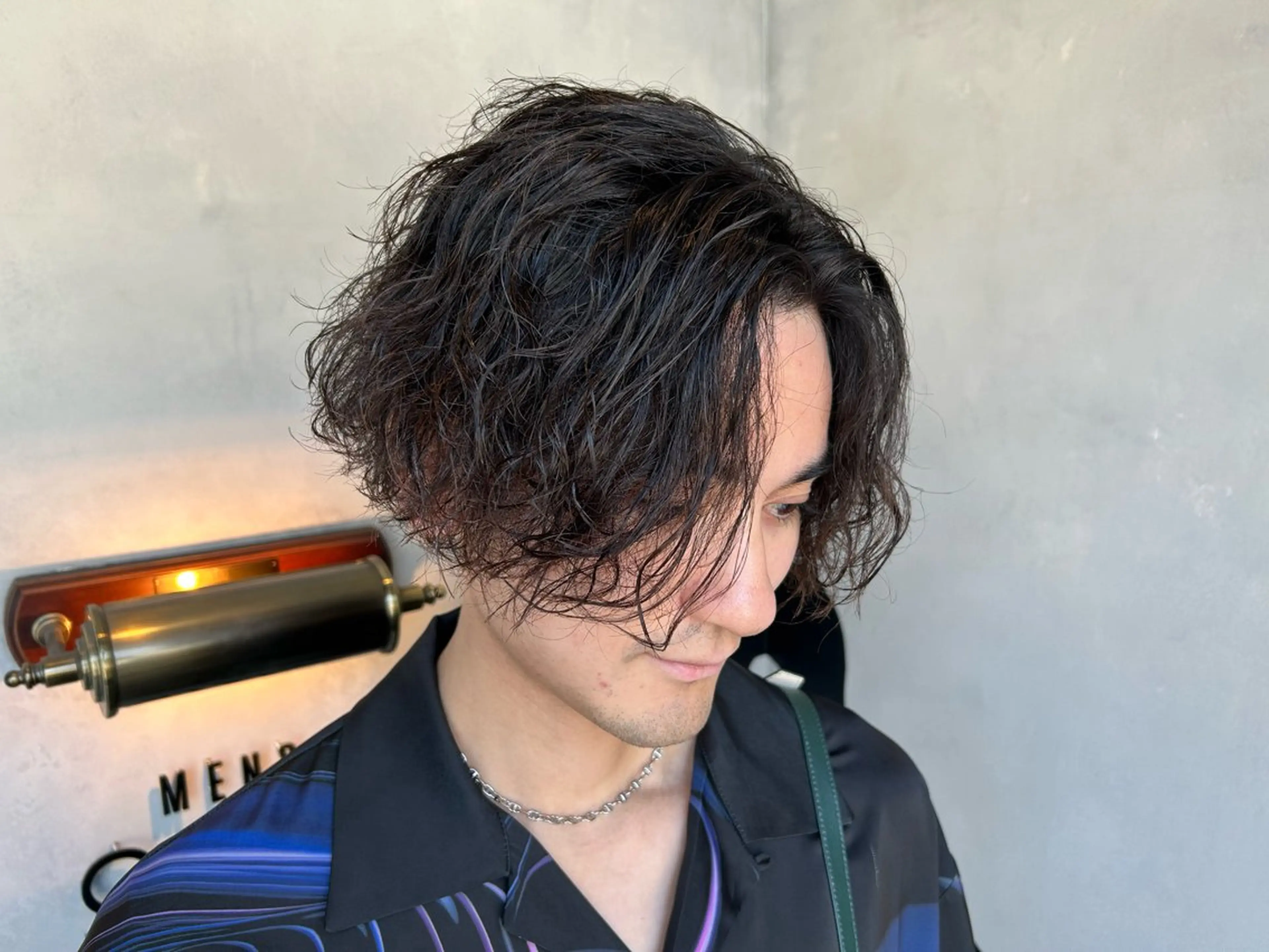 ミディアム パーマ メンズ カット パーマ トリートメント 🔥メンズ専門🔥 塩拓巳のヘアスタイル