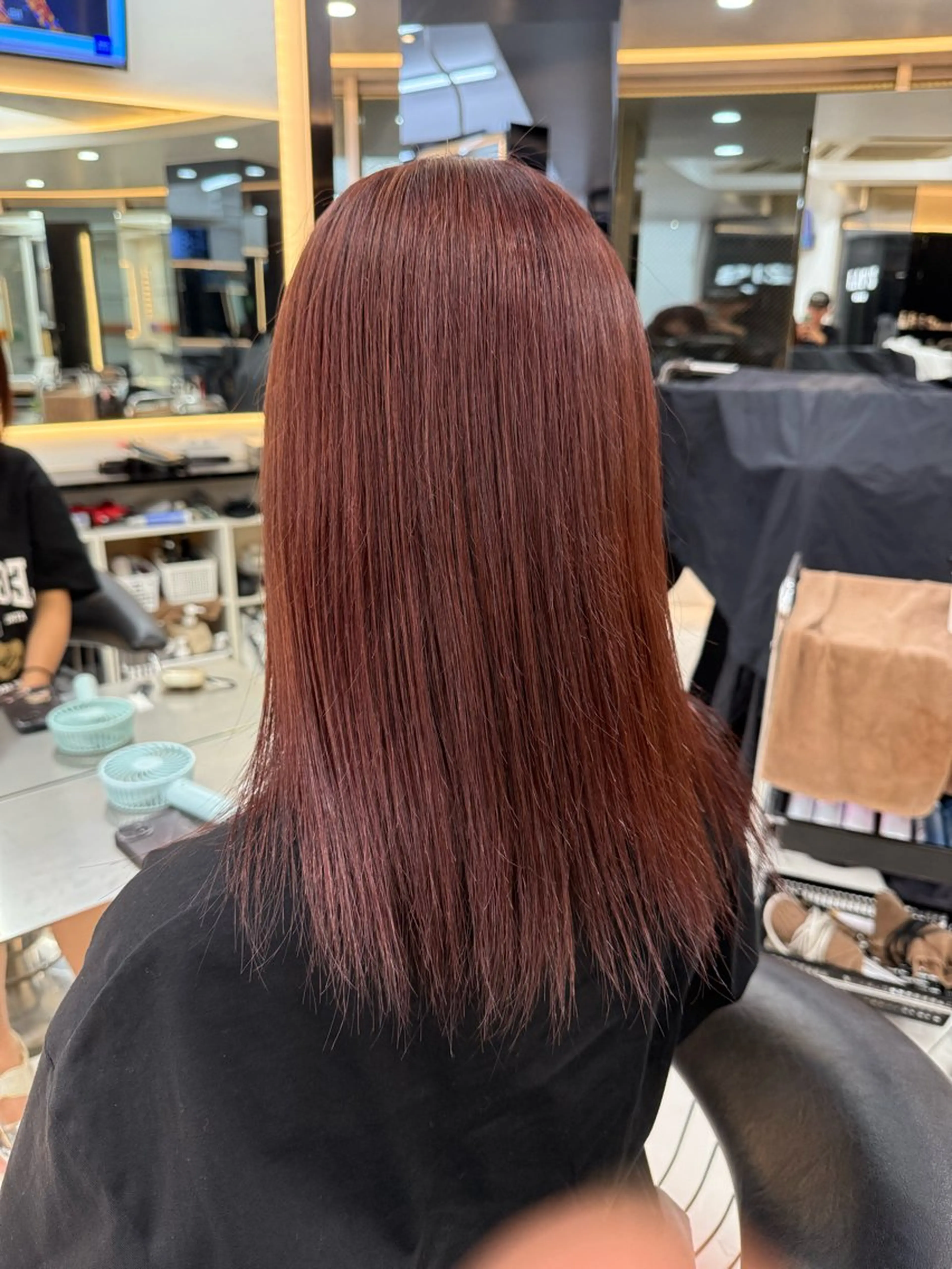セミロング カラー レッドカラー ヘアカラー 透明感カラー✨/ LAPIS  REOのヘアスタイル