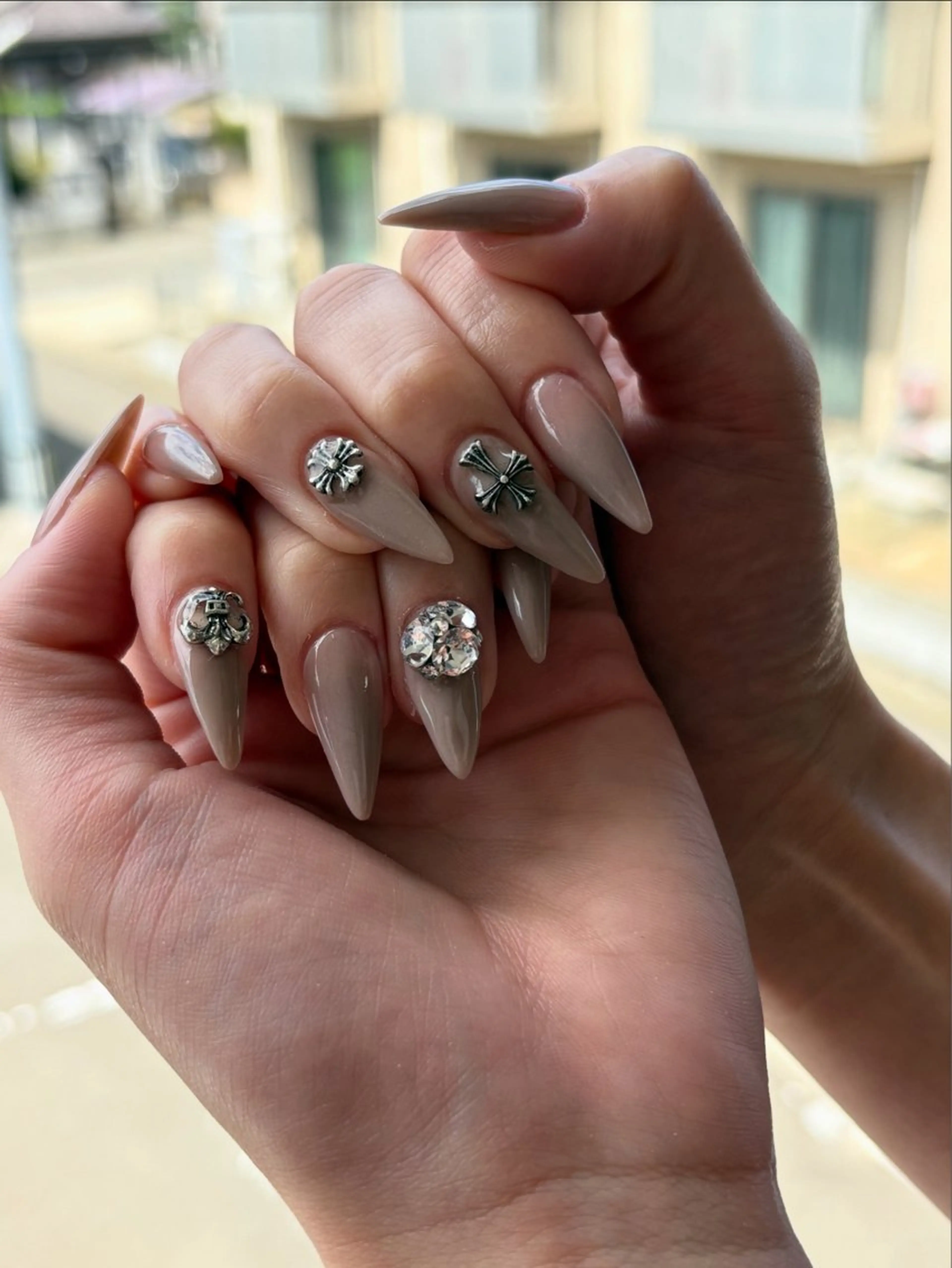 ネイル ハンドネイル ハンドケア 中村 渚のネイルデザイン