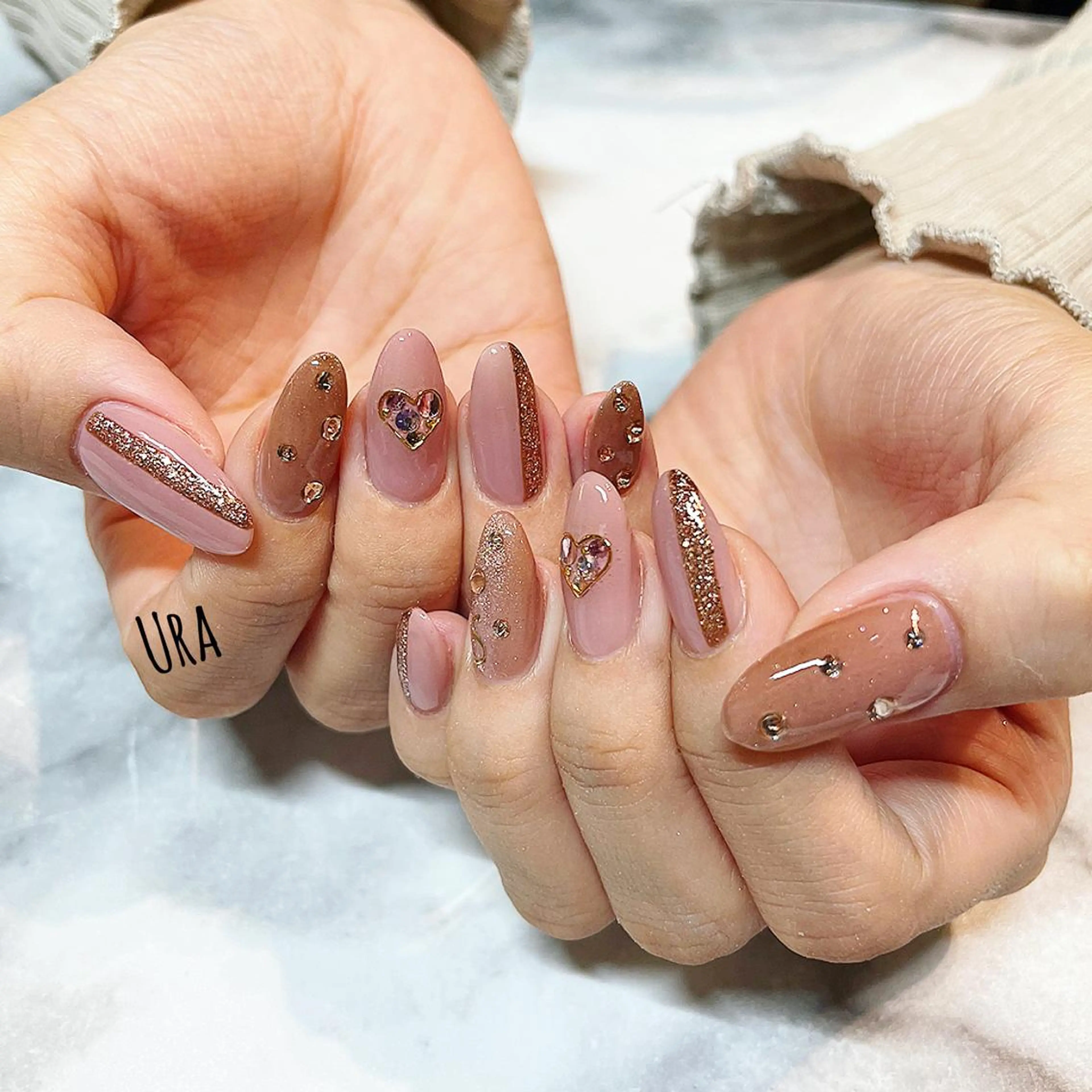 ネイル ハンドネイル UrakoNail 《nail》のネイルデザイン