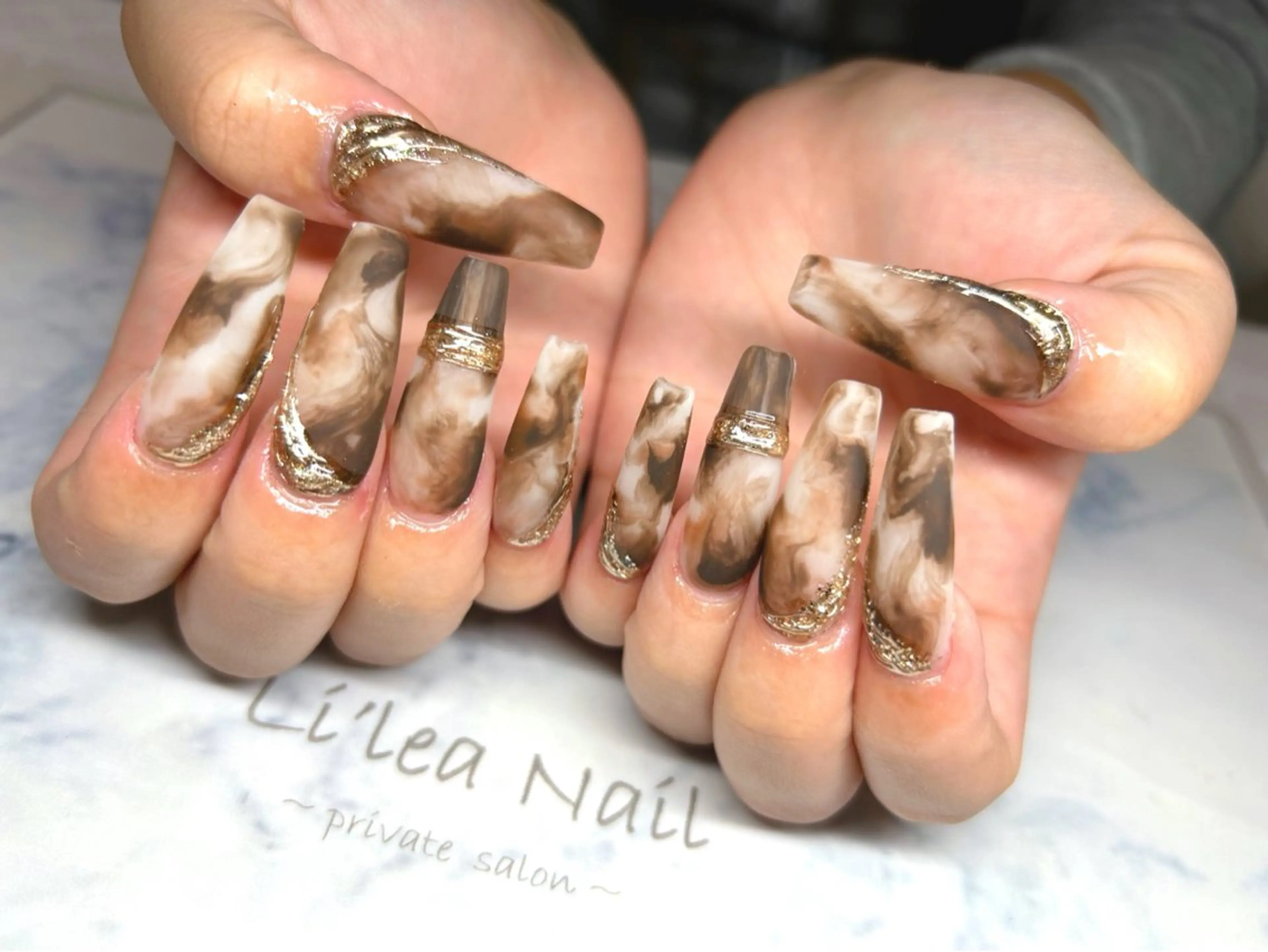 ネイル Li'leaNail AINAのネイルデザイン