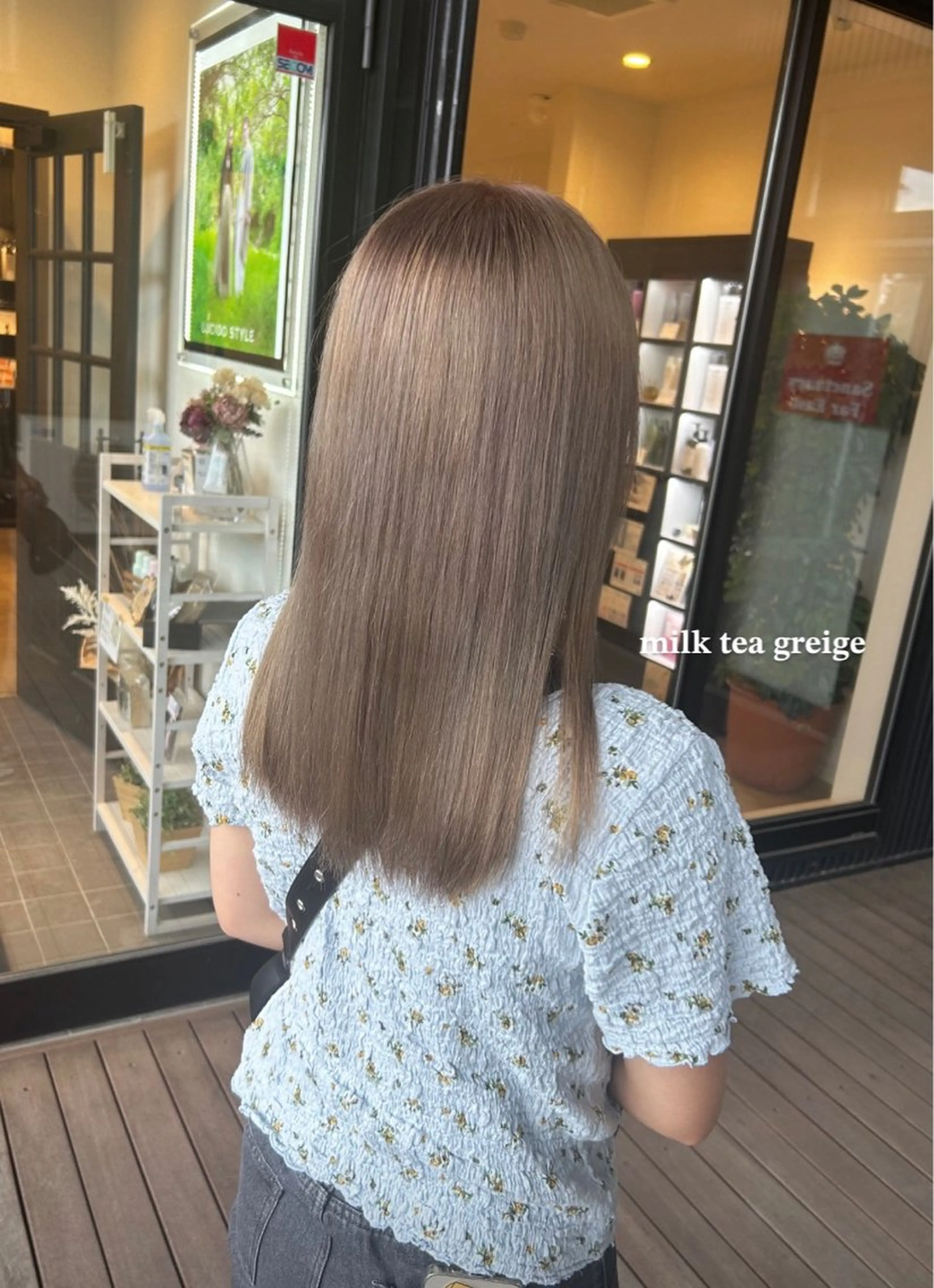 セミロング 𝐍𝐀𝐍𝐀 Rimのヘアスタイル