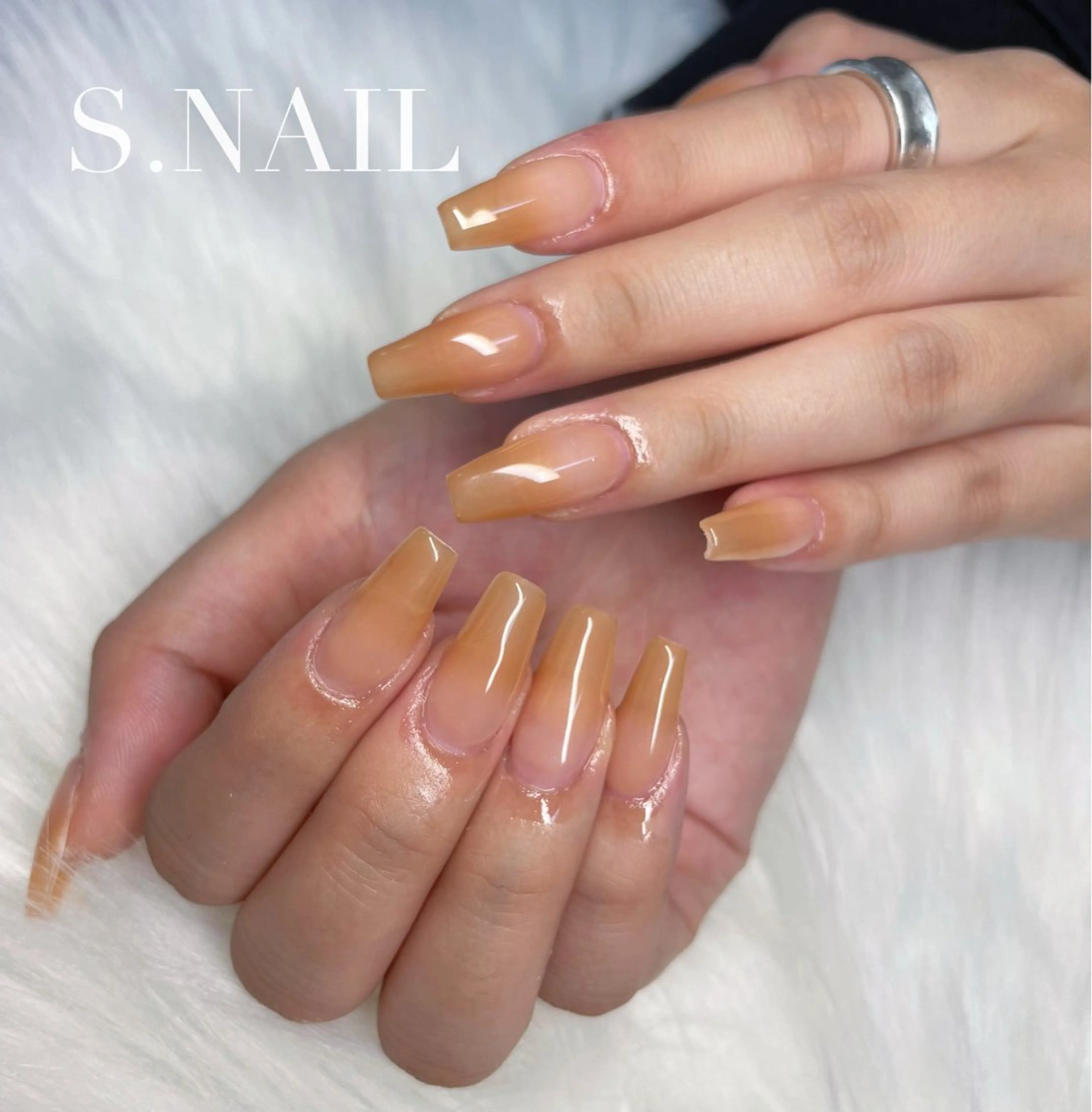 ネイル グラデーション ハンドネイル S♡NAIL所属・S.NAIL Suuのネイルデザイン