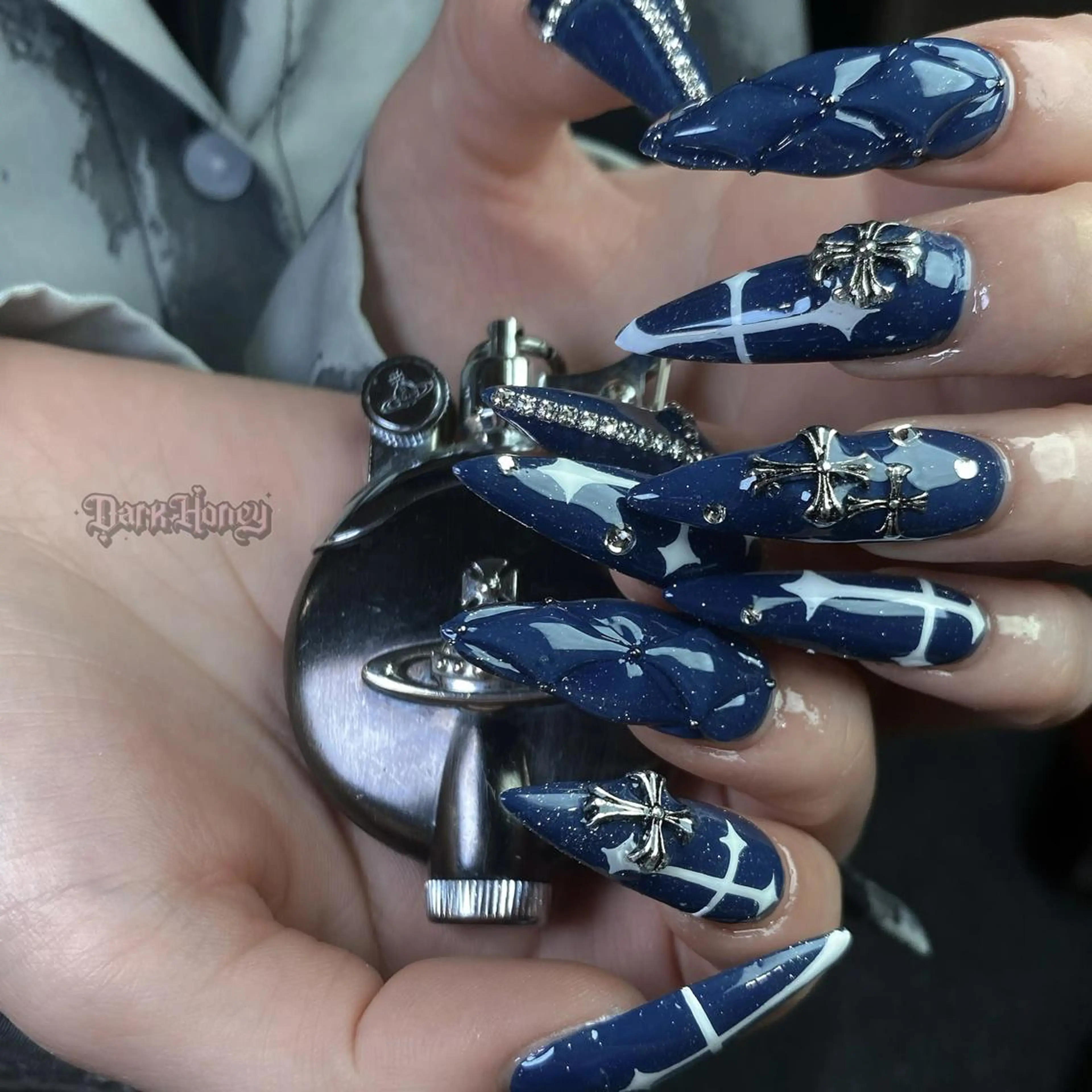 ネイル ハンドネイル Dark Honey karinのネイルデザイン