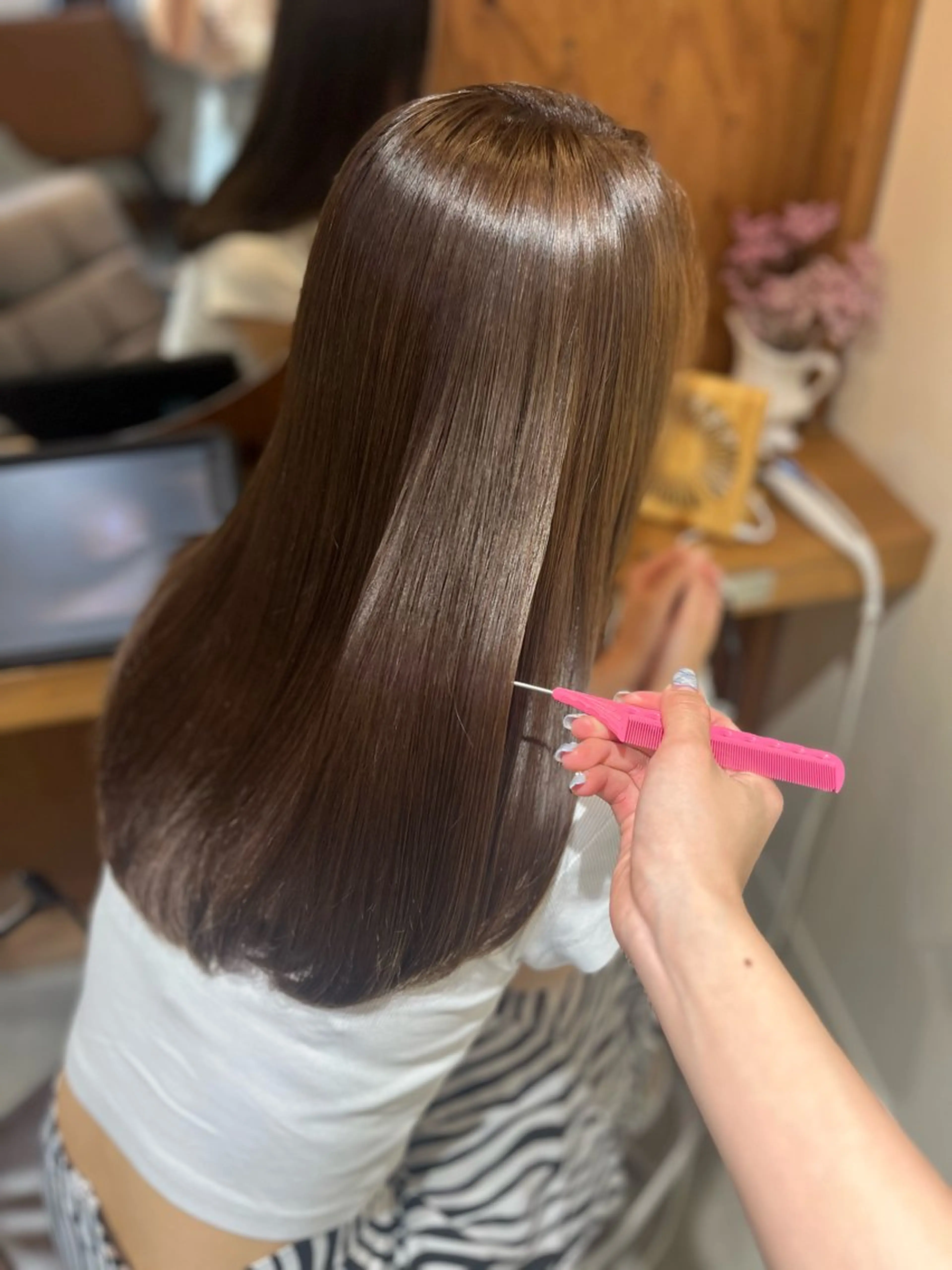 セミロング 塩川ももこ/ 縮毛矯正/ヘアセットのヘアスタイル