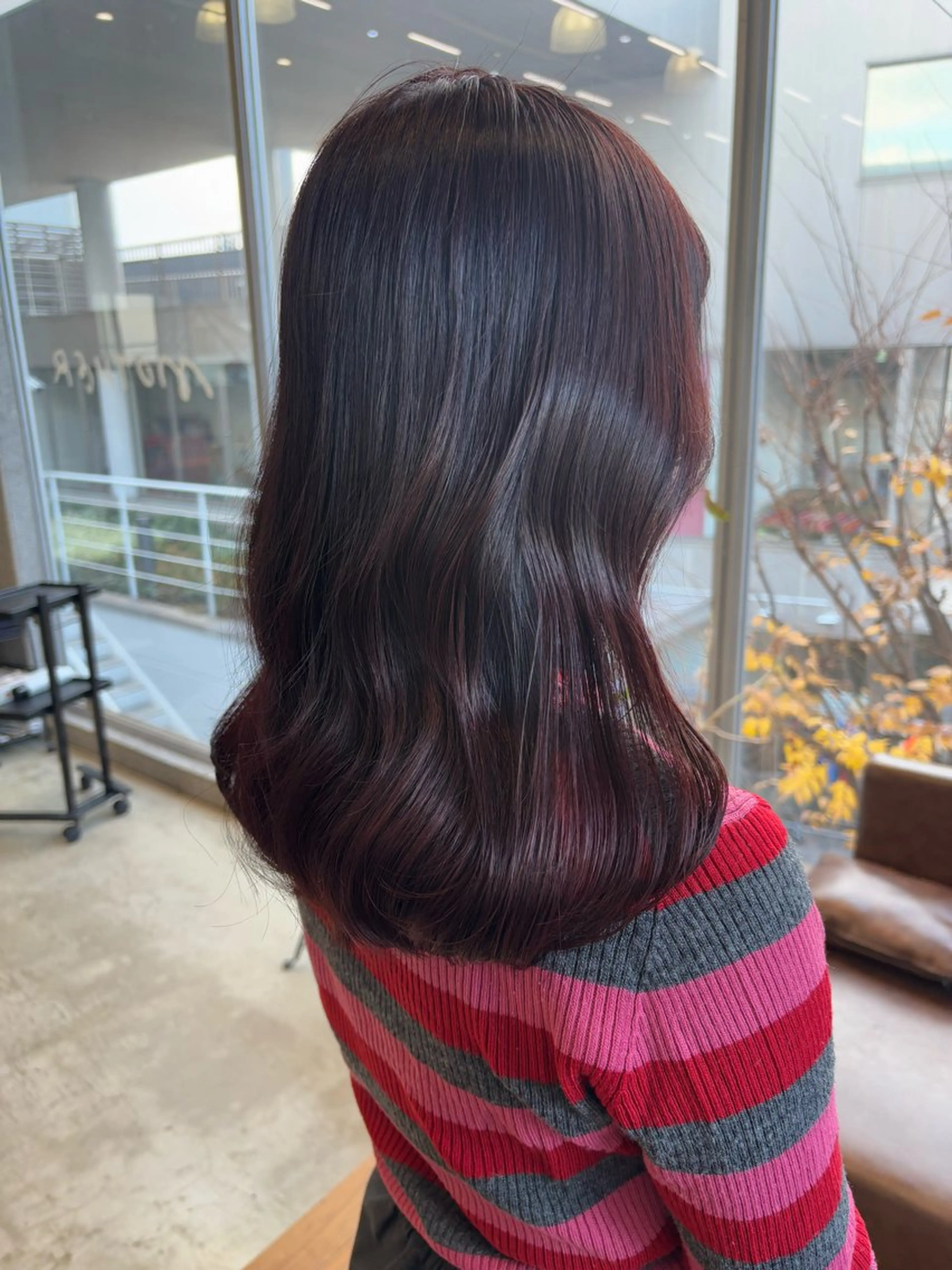 ミディアム カラー パーマ ヘアアレンジ ブリーチ ブラウンカラー ブリーチなしカラー ピンクカラー ピンクブラウン カット ヘアカラー トリートメント ヘッドスパ ヘアセット 押切 響　のヘアスタイル