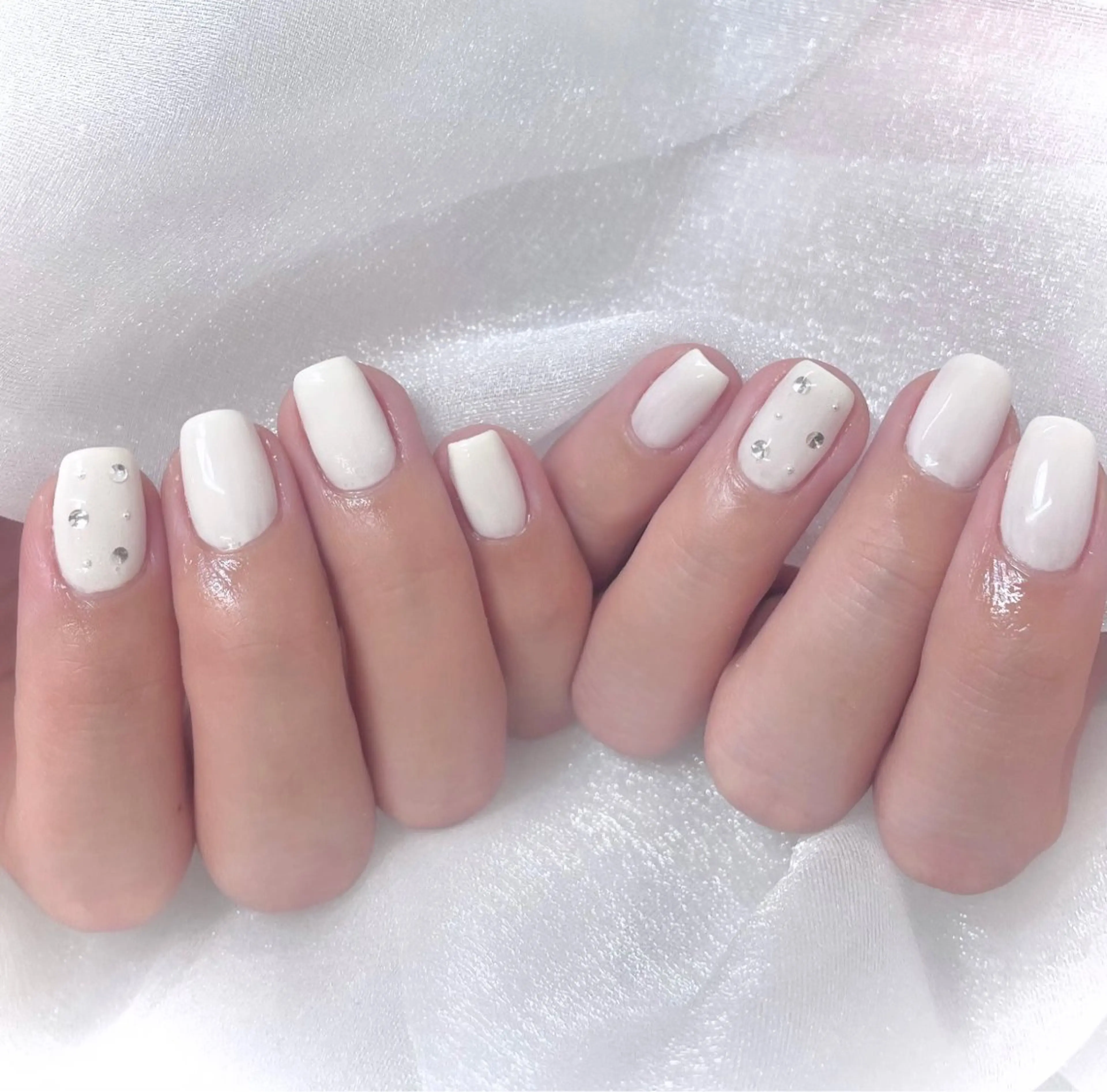 ネイル Nail salon s.k.所属・Nailist. emiのネイルデザイン