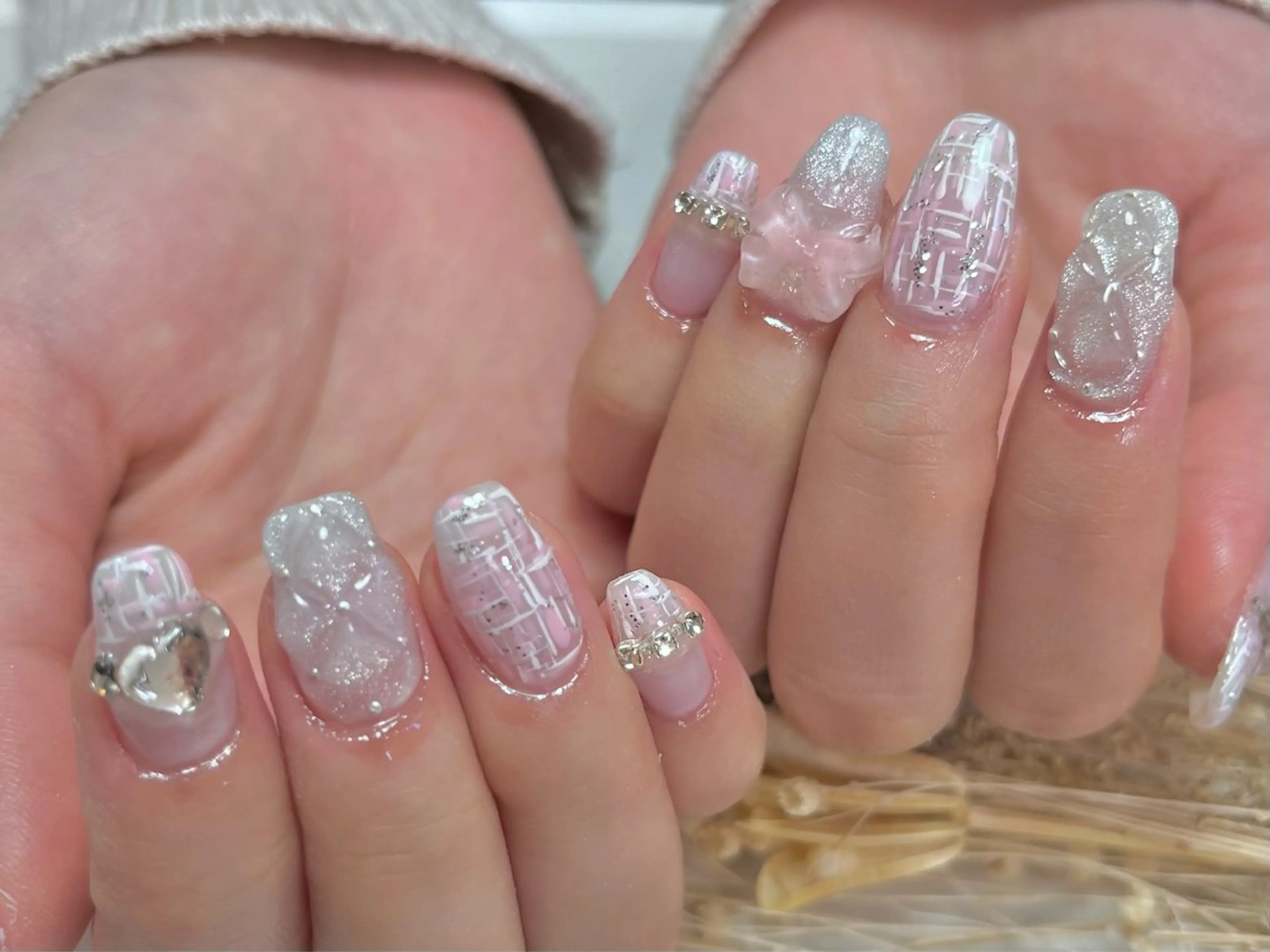 ネイル ハンドネイル Queen nail所属・QUEENNA IL JR寺田町1分のネイルデザイン
