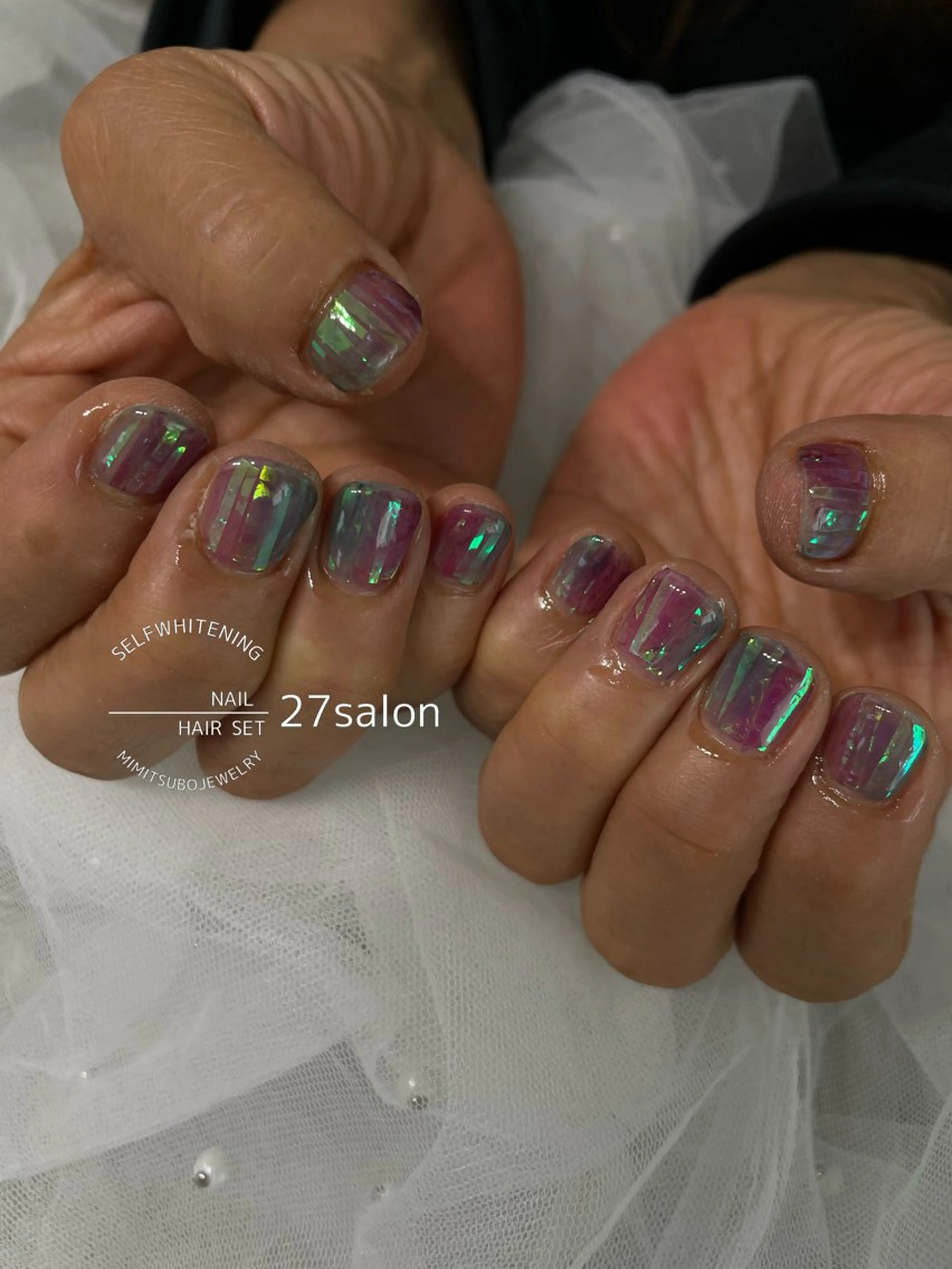 ネイル オーロラネイル 氷ネイル・うるうるネイル ハンドネイル 27salon yuinaのネイルデザイン