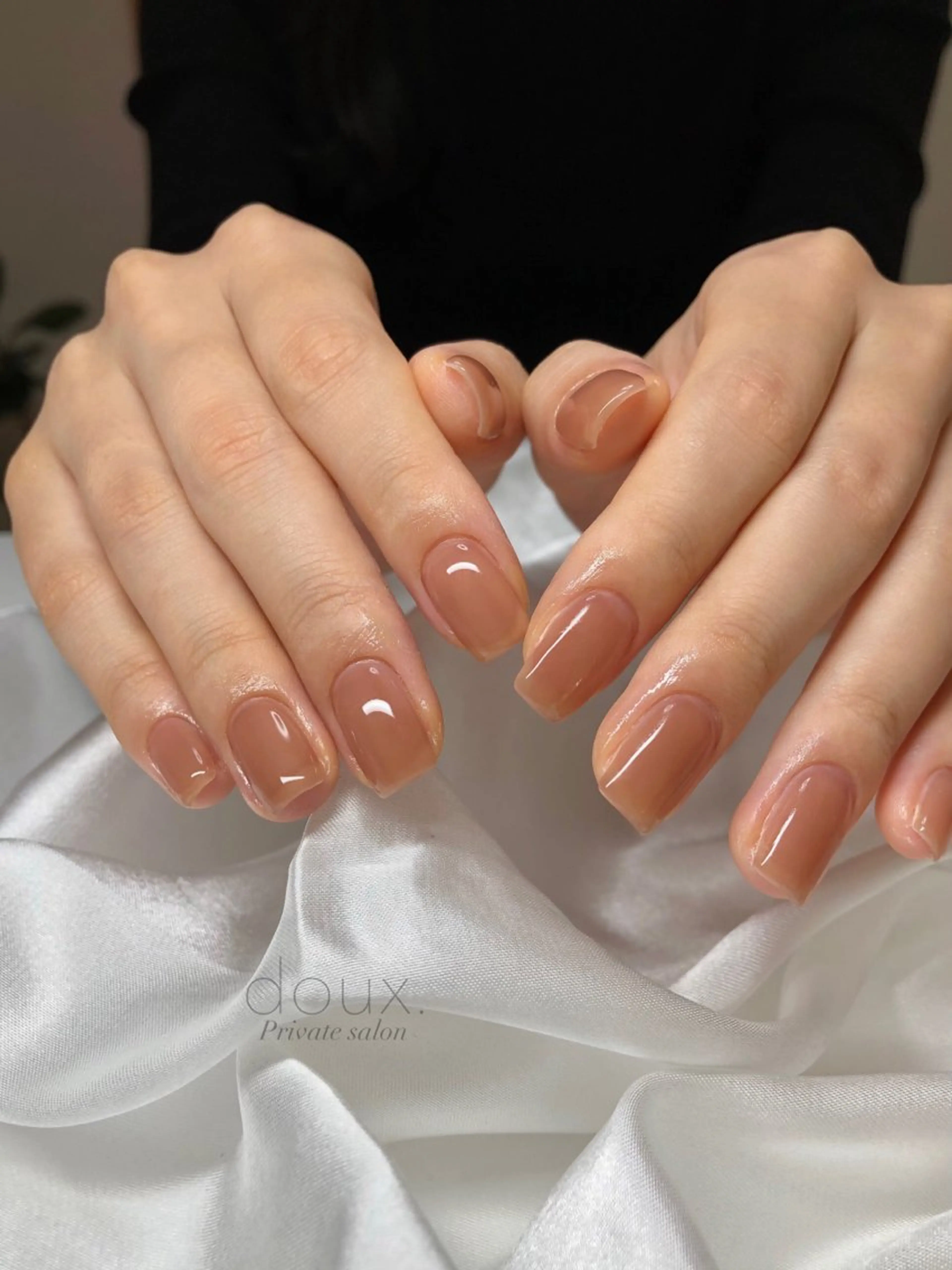 ネイル フレンチネイル 韓国ネイル マグネットネイル ミラーネイル ニュアンスネイル ハンドネイル doux. nailのネイルデザイン