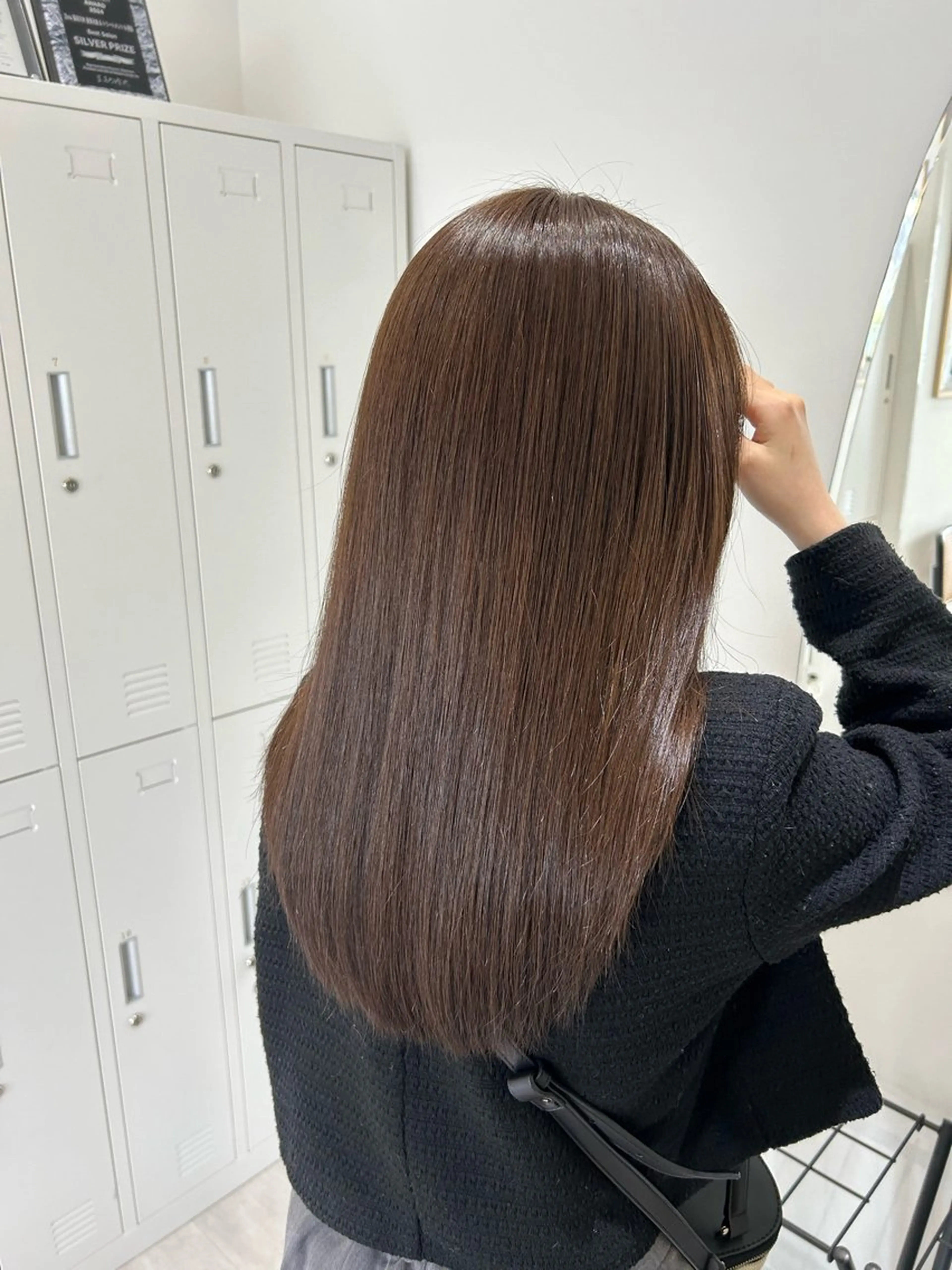 セミロング ボブ 髪質改善 似合わせカット おくれ毛 外ハネヘア カット 縮毛矯正 ベージュ/ヘアセット 透明感/♡来村 瑚春のヘアスタイル