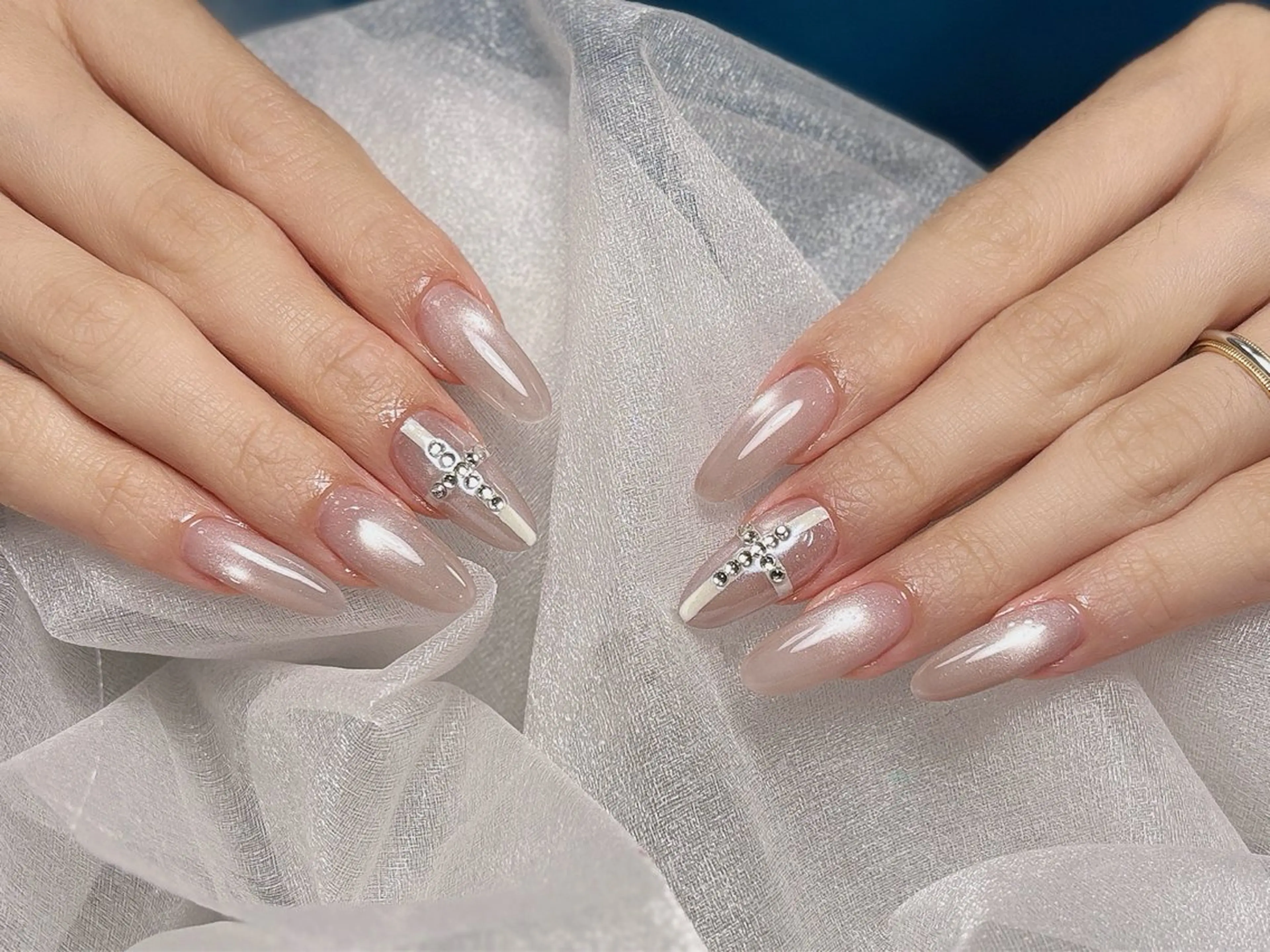 ネイル ハンドネイル Elin Maggieのネイルデザイン