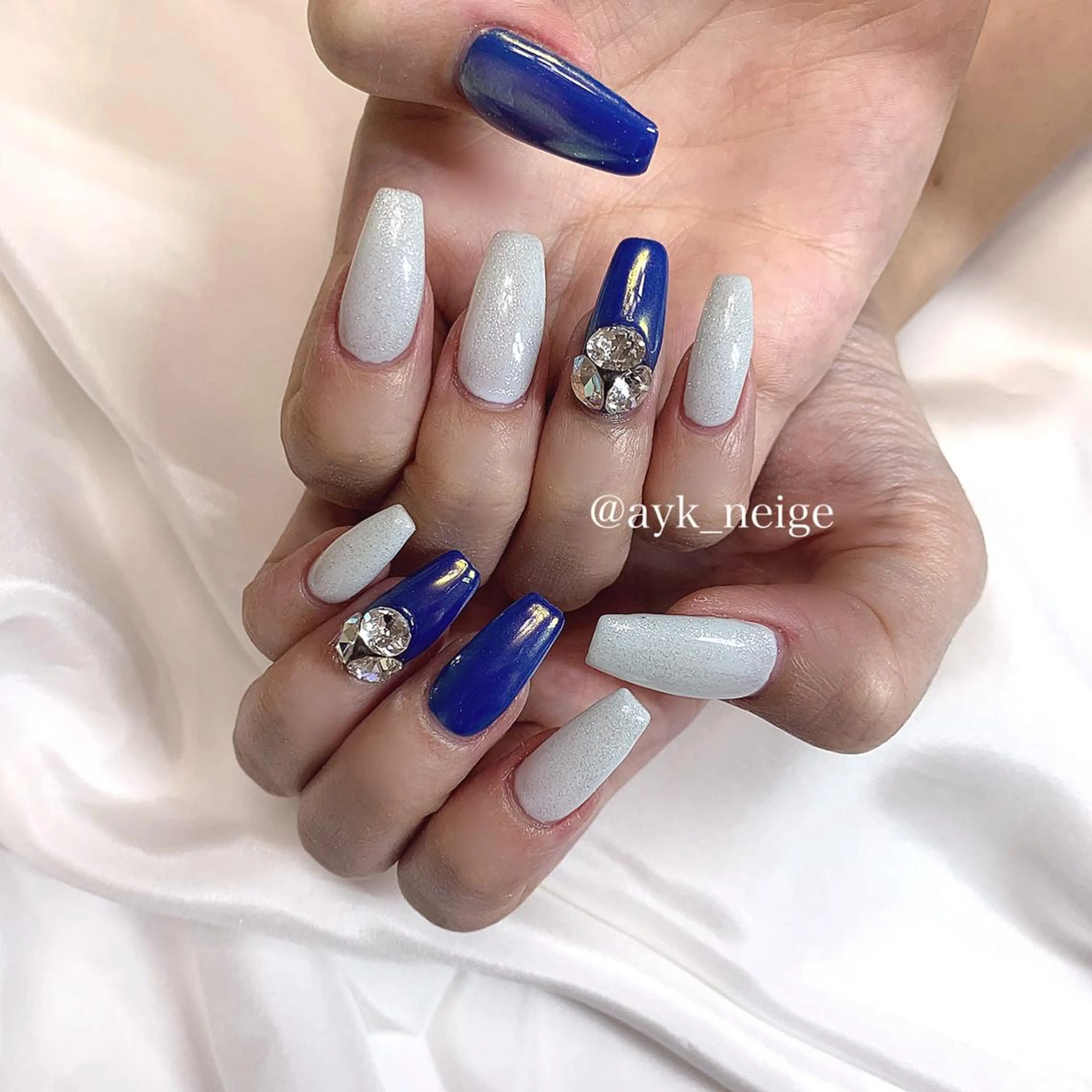 ネイル ハート 氷ネイル・うるうるネイル 韓国ネイル 冬ネイル n'eige nail所属・大谷 綾香のネイルデザイン