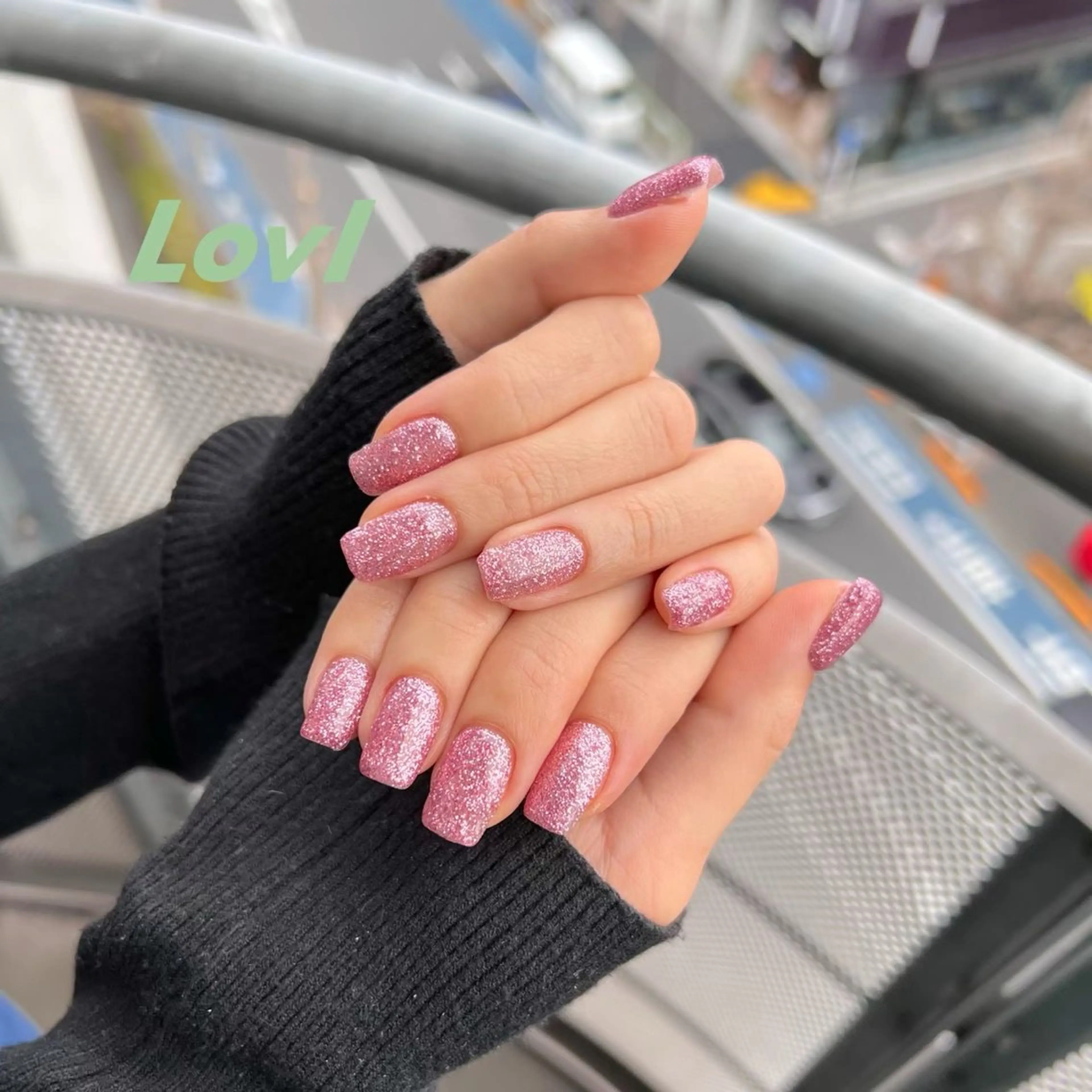 ネイル Lovl harajuku所属・Lovl kirinのネイルデザイン