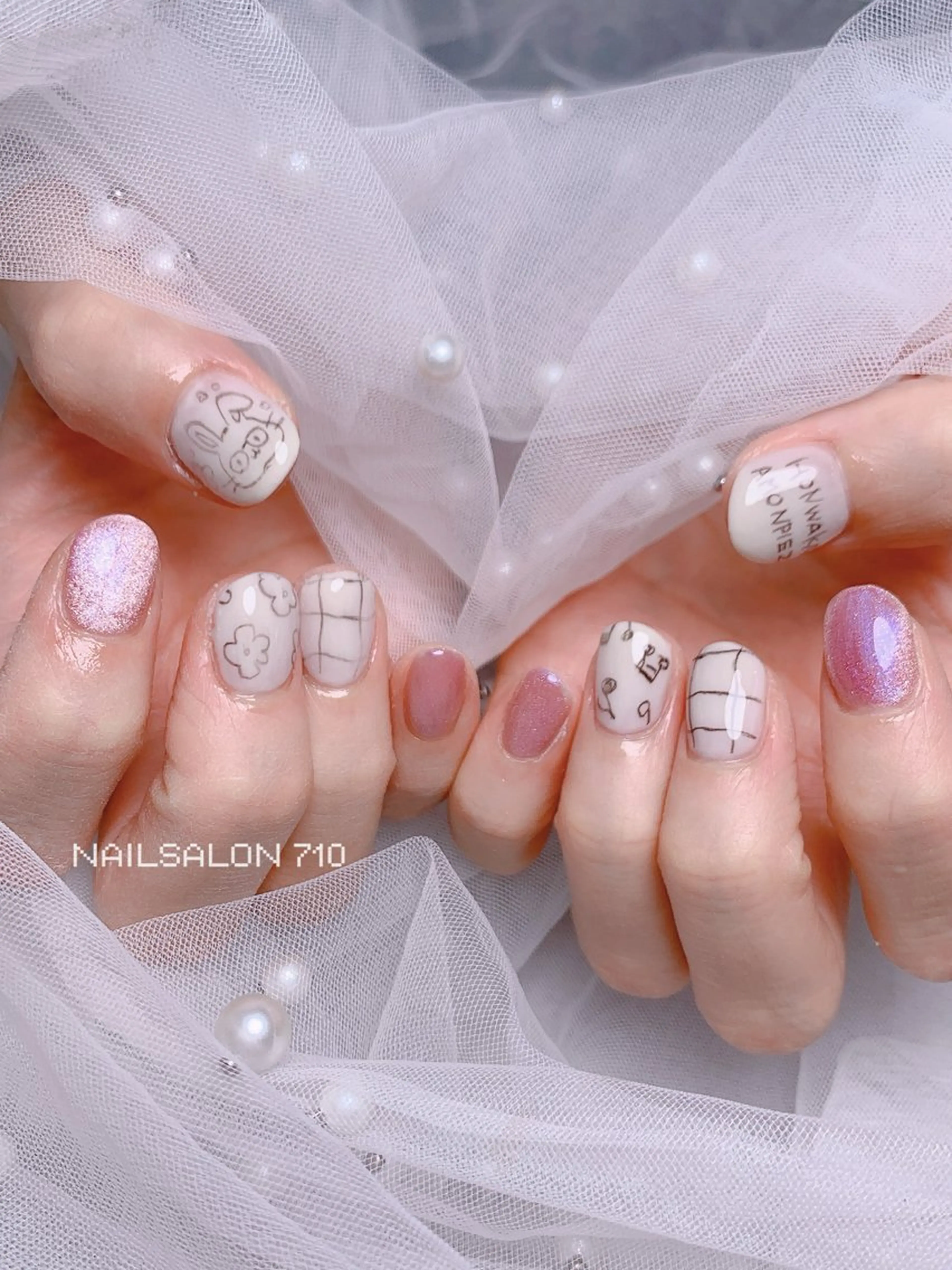 ネイル ハンドネイル フットネイル ナナイチゼロ I.Naoのネイルデザイン