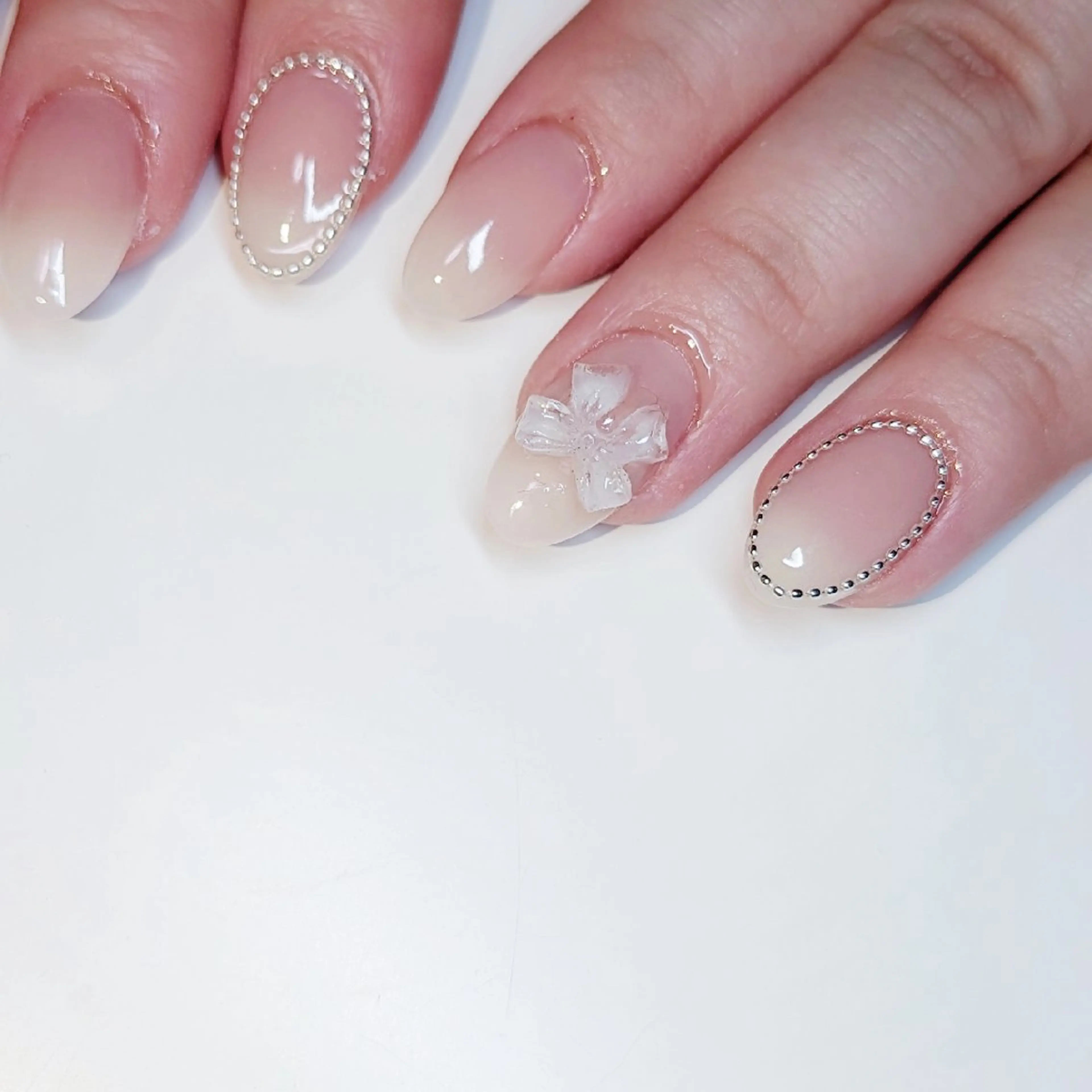 ネイル アートネイル ハンドネイル クロキ 。のネイルデザイン