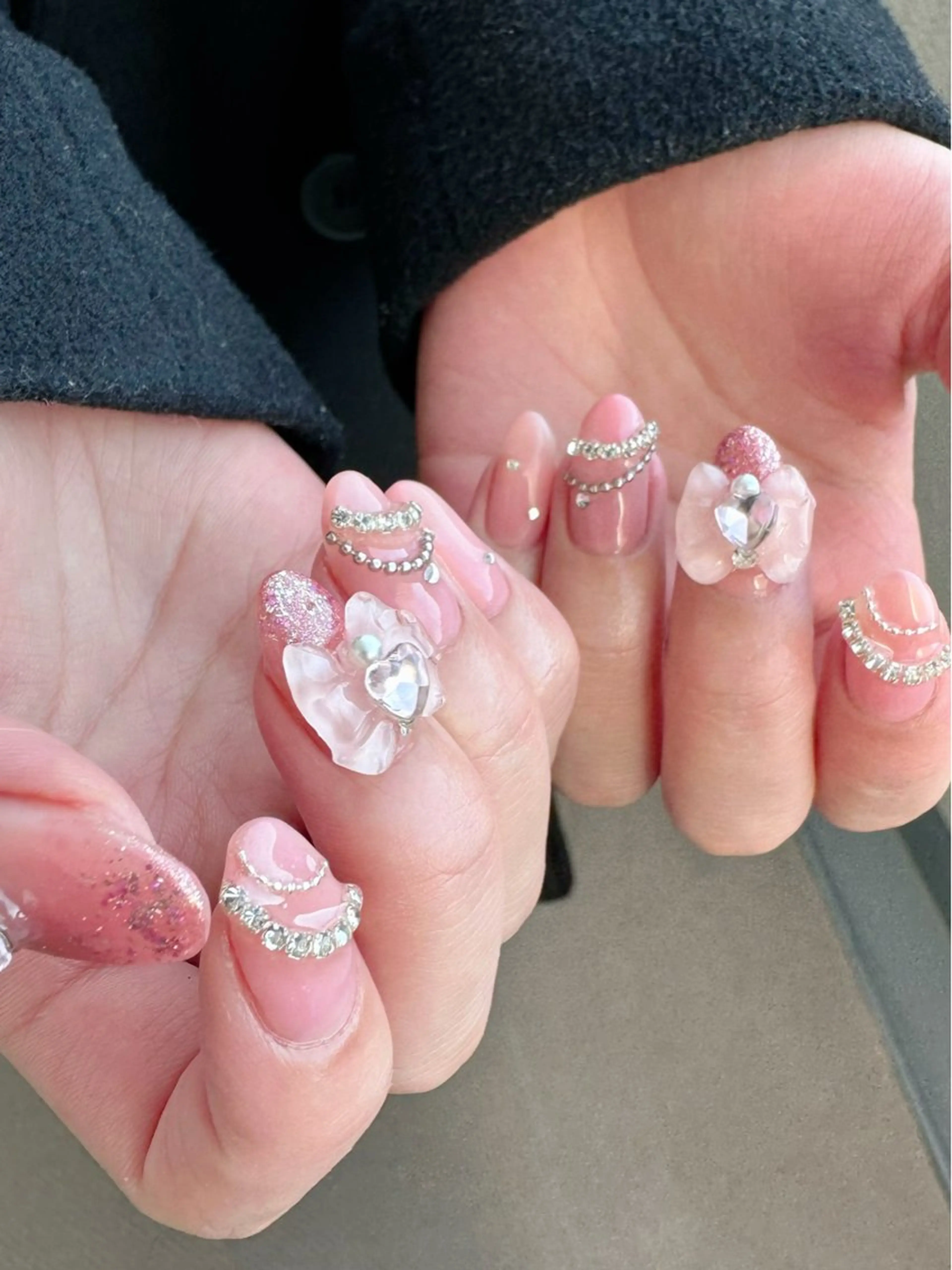 ネイル 新山 聖のネイルデザイン