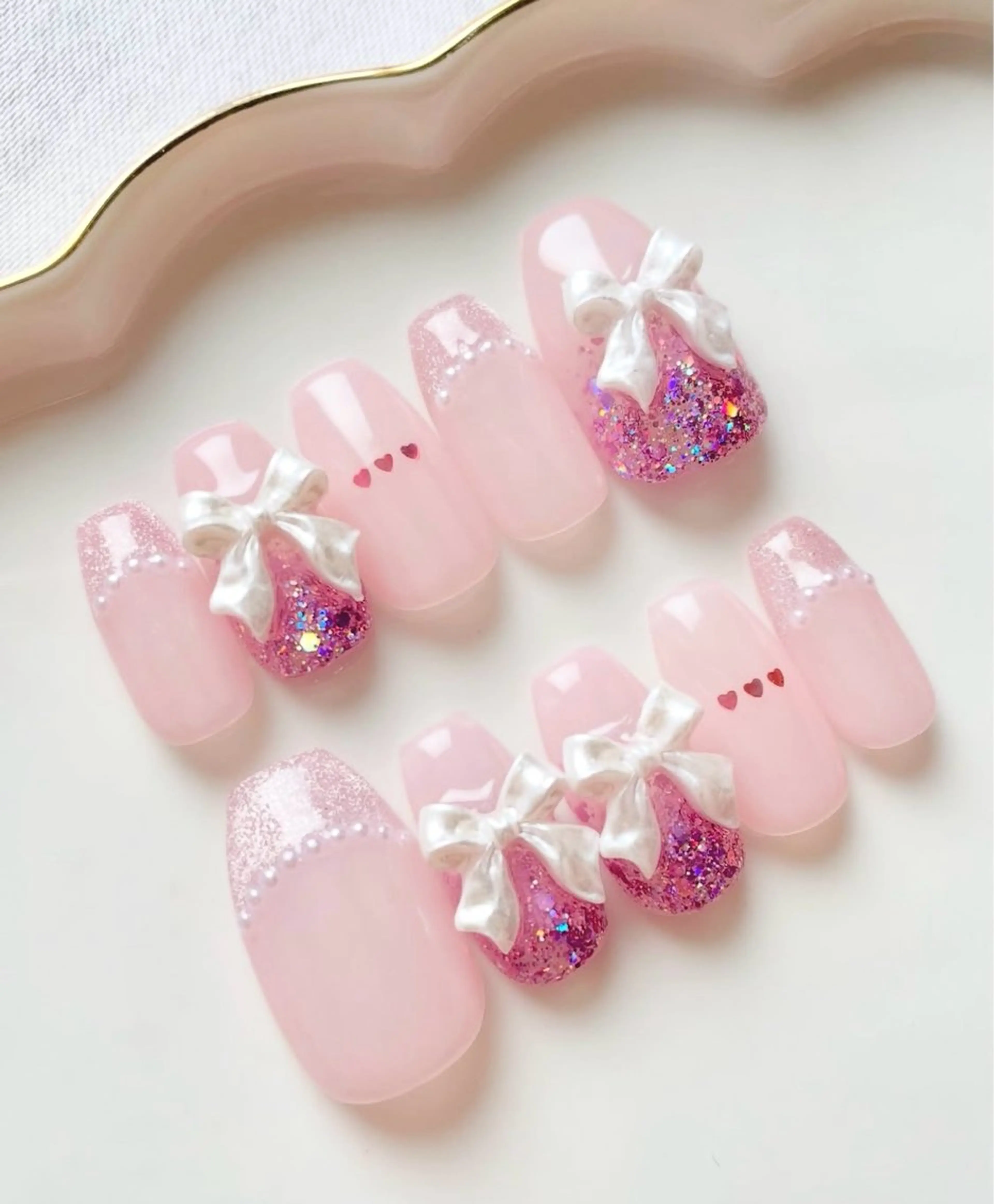 ネイル 持ち込み JISOO ANA.CHUOのネイルデザイン