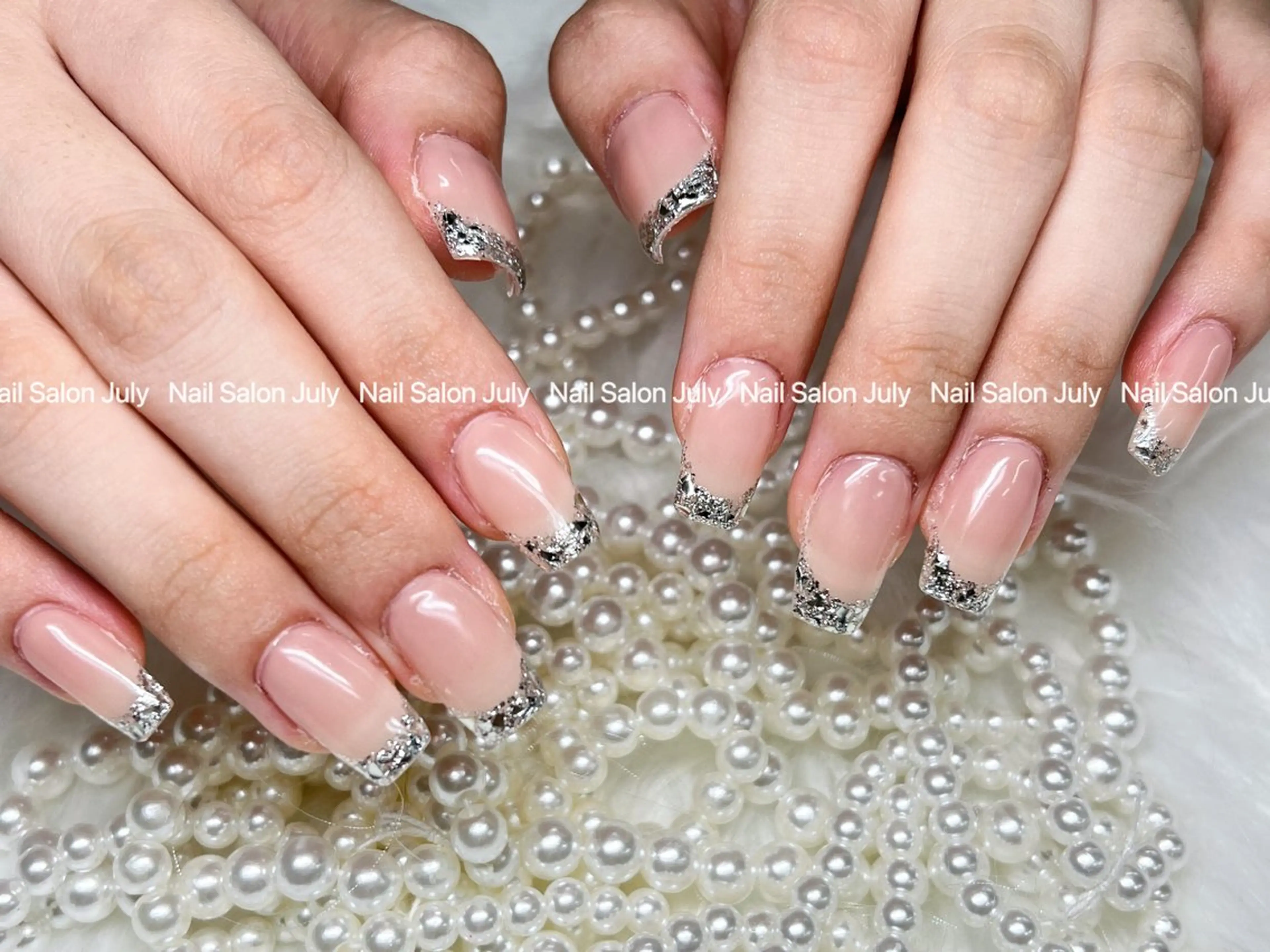 ネイル アートネイル オーロラネイル ジェルネイル ガーリー キラキラネイル July モモのネイルデザイン