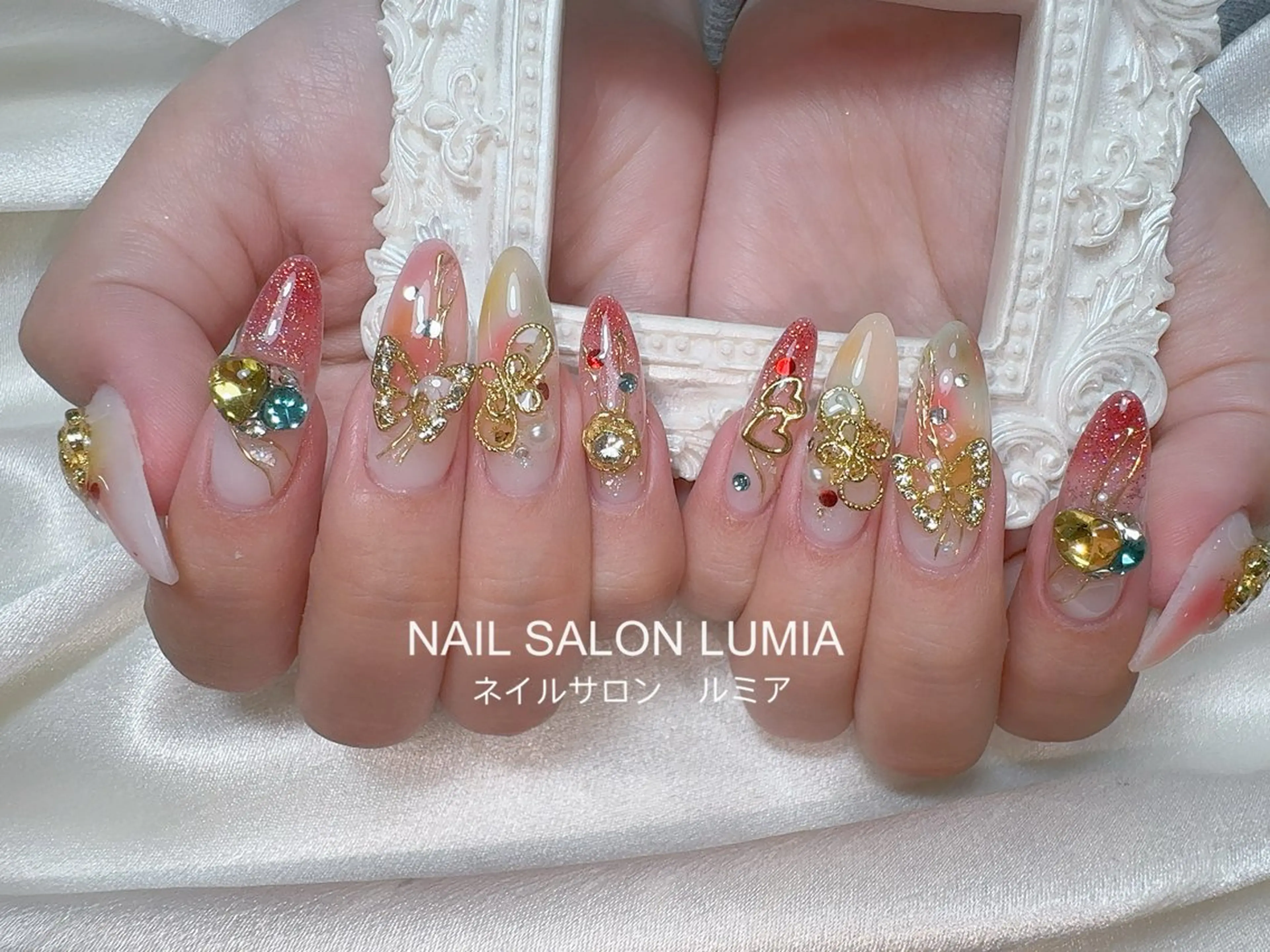 ネイル ハンドネイル ネイルサロン ルミア Lumia 店長のネイルデザイン