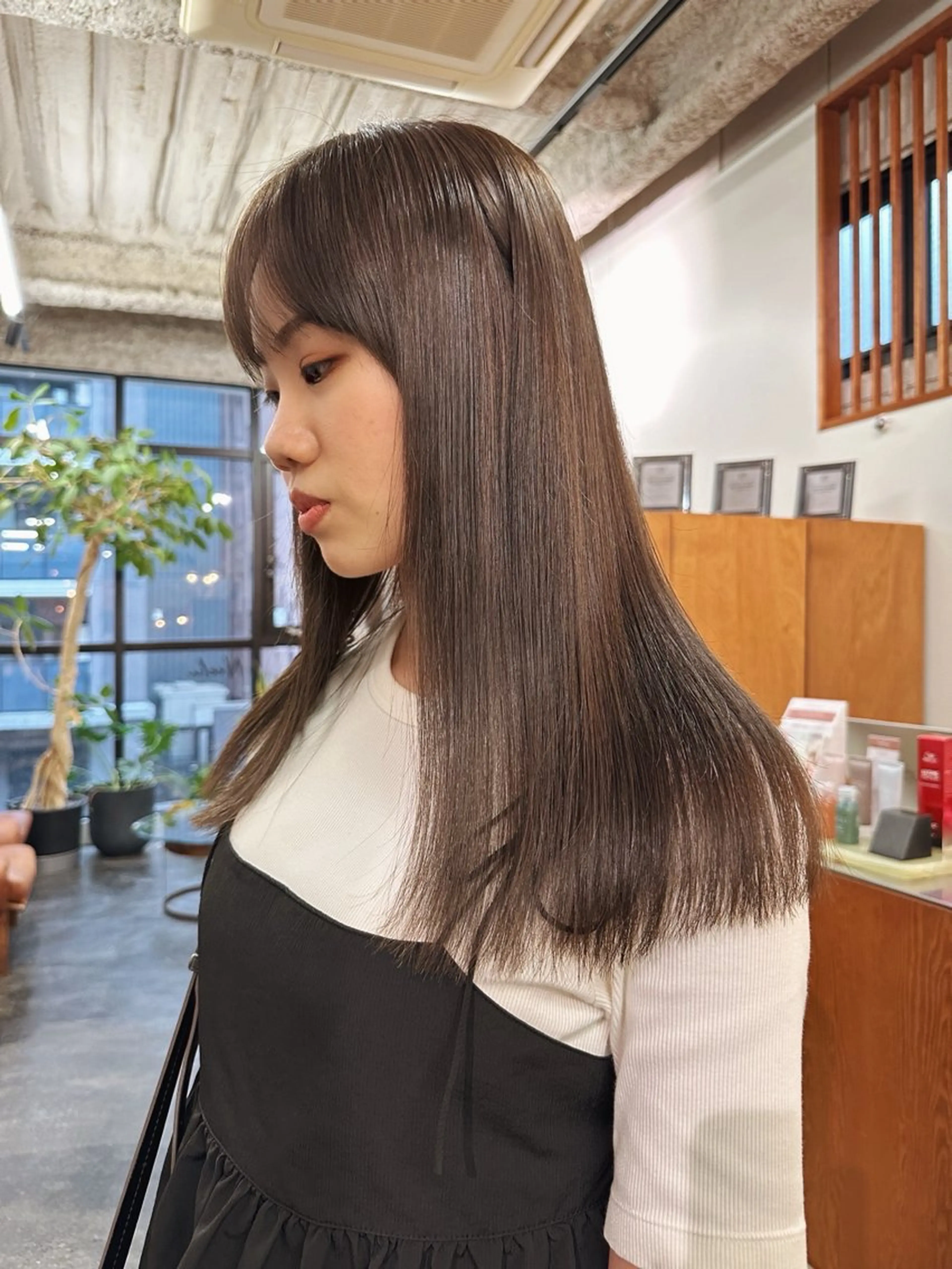 ロング カラー ブラウンカラー ヘアカラー 金子 詞音のヘアスタイル