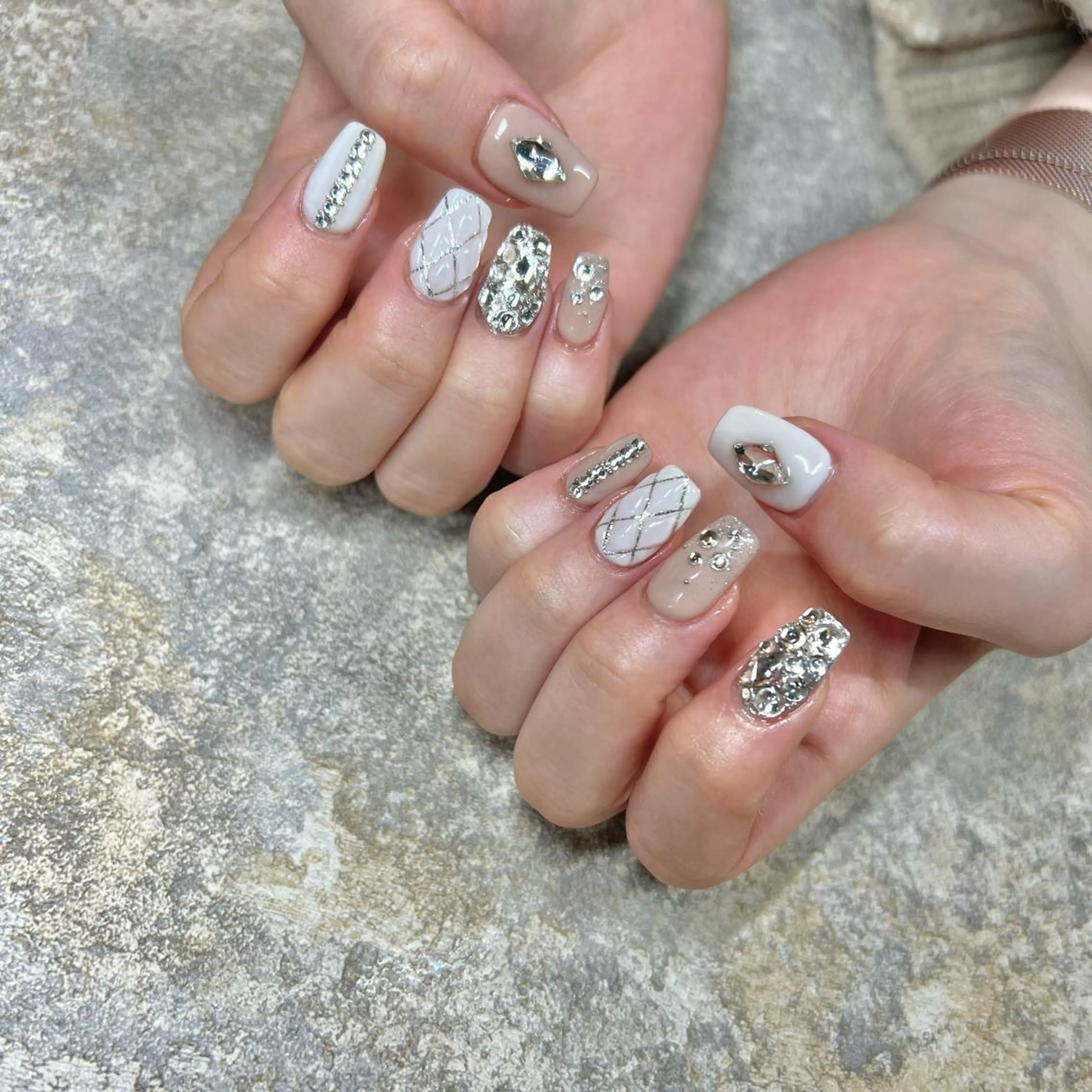 ネイル Nes.nail所属・🌼Nomura Yuko🌷のネイルデザイン