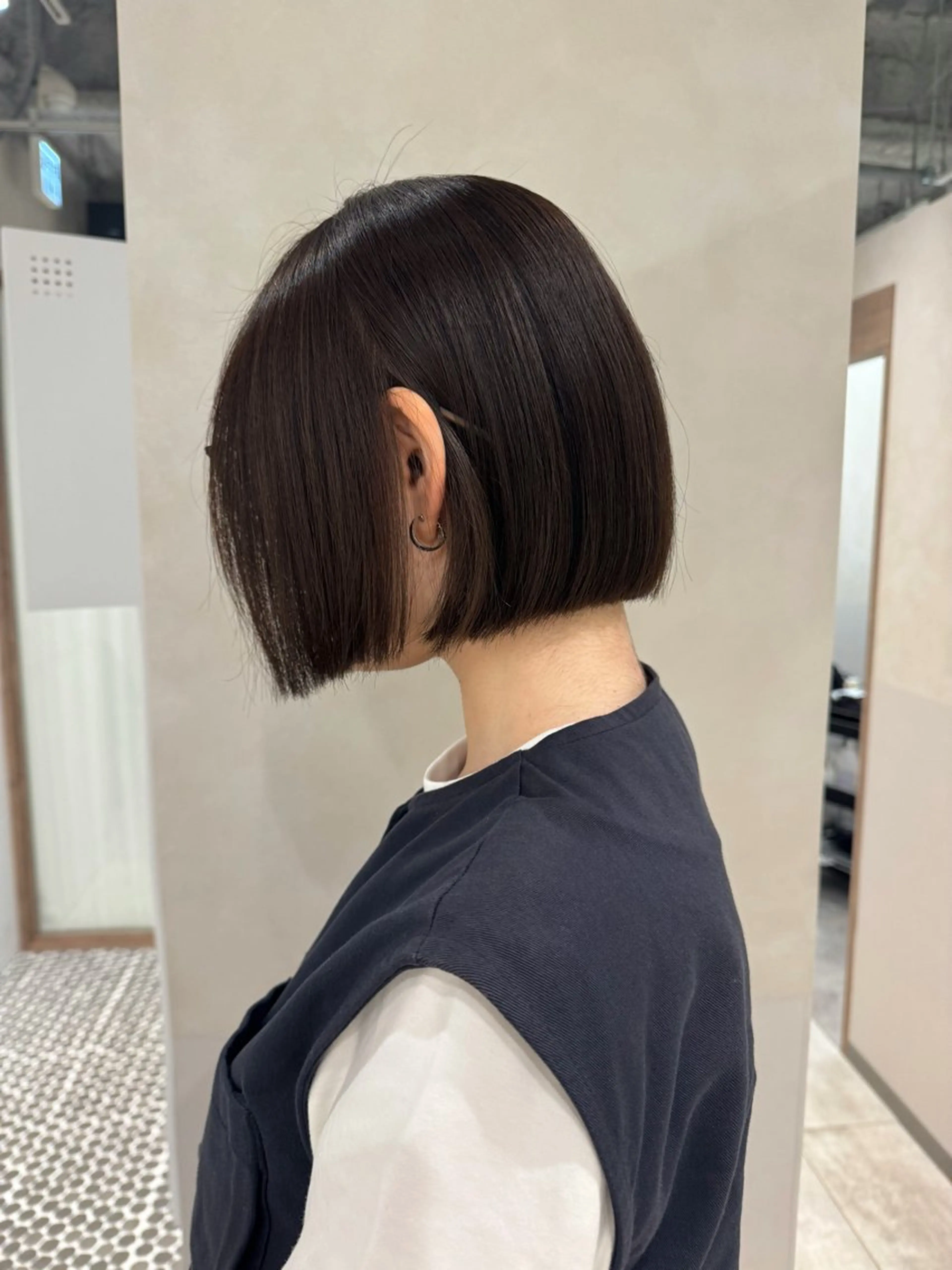 ショート ボブ カット ヘアカラー 透明感カラー✴︎ SAYAKAのヘアスタイル