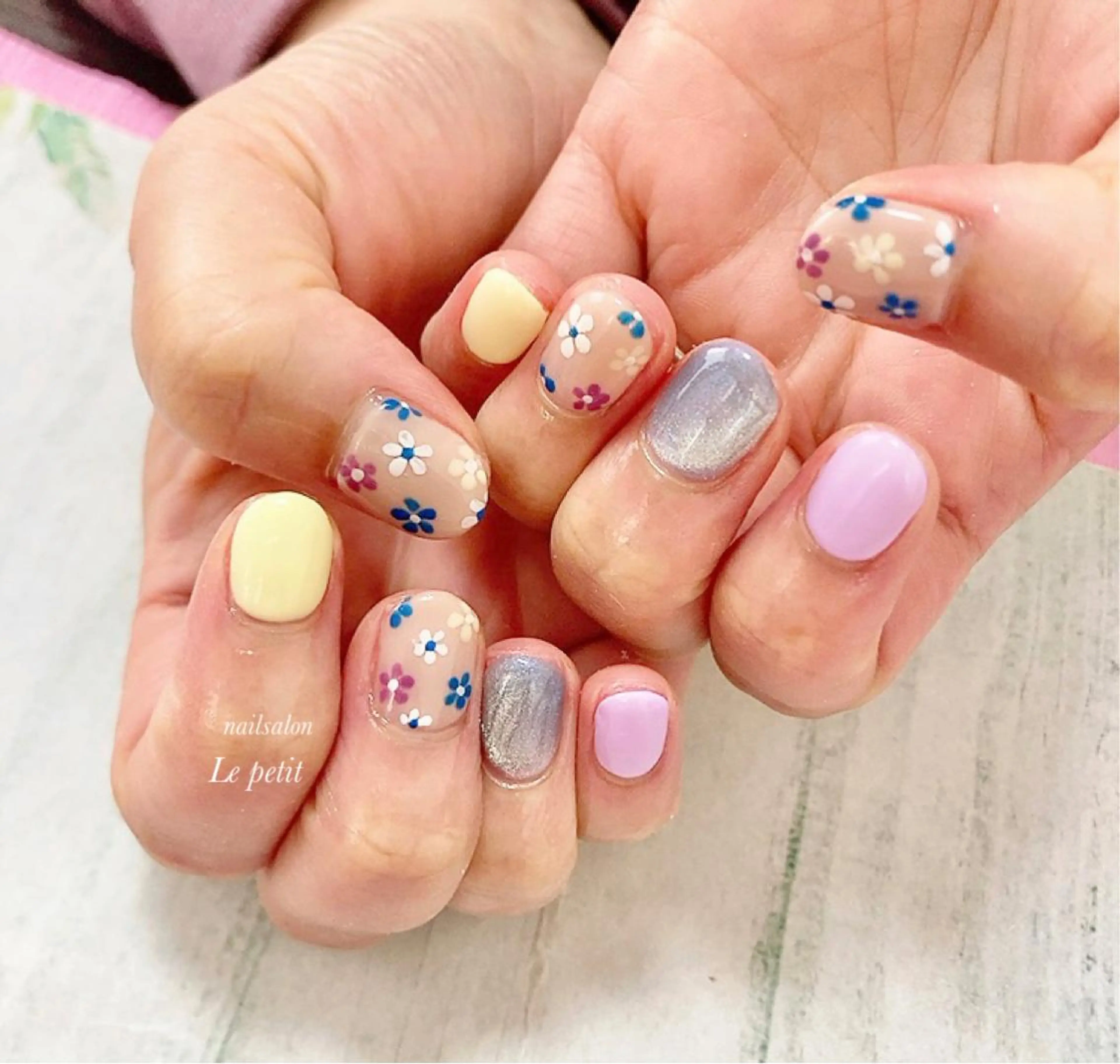 ネイル 石野 広佳のネイルデザイン