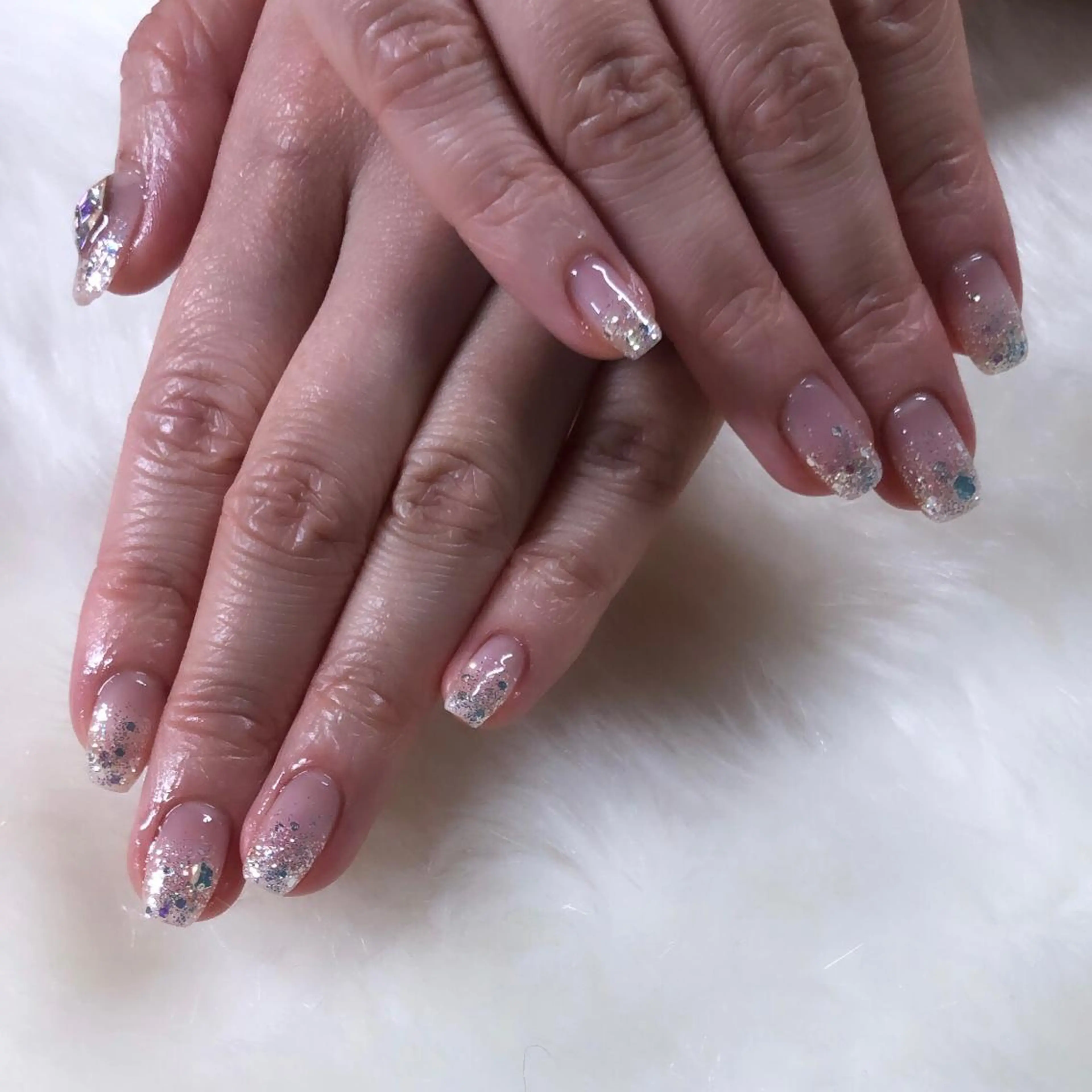 ネイル ハンドネイル フットネイル ハンドケア Nes.Nail所属・Miyagi Asamiのネイルデザイン