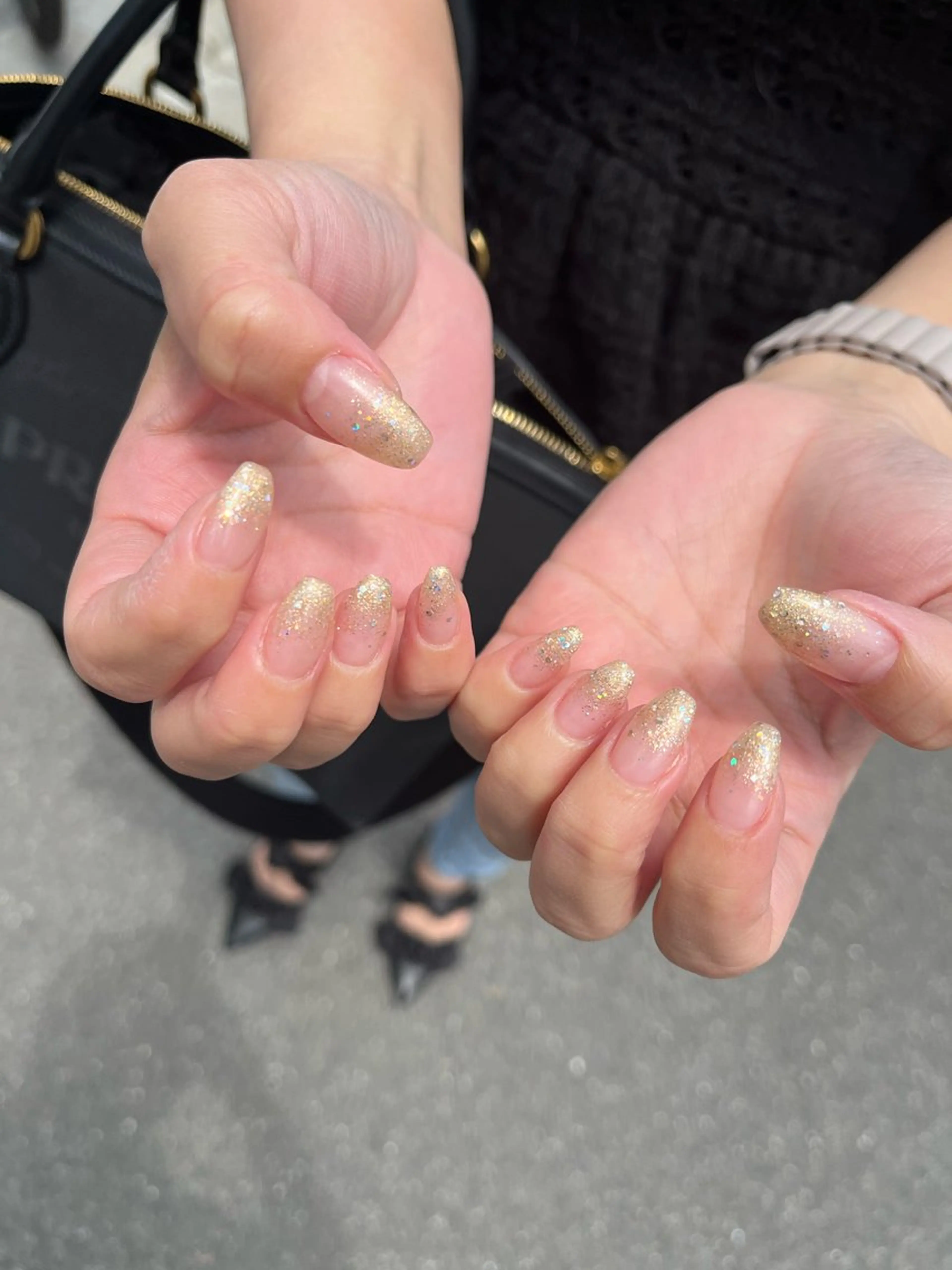 ネイル グラデーション ラメ(グリッター) ラメグラデーション Crévia beauty salon所属・Crevia salonのネイルデザイン