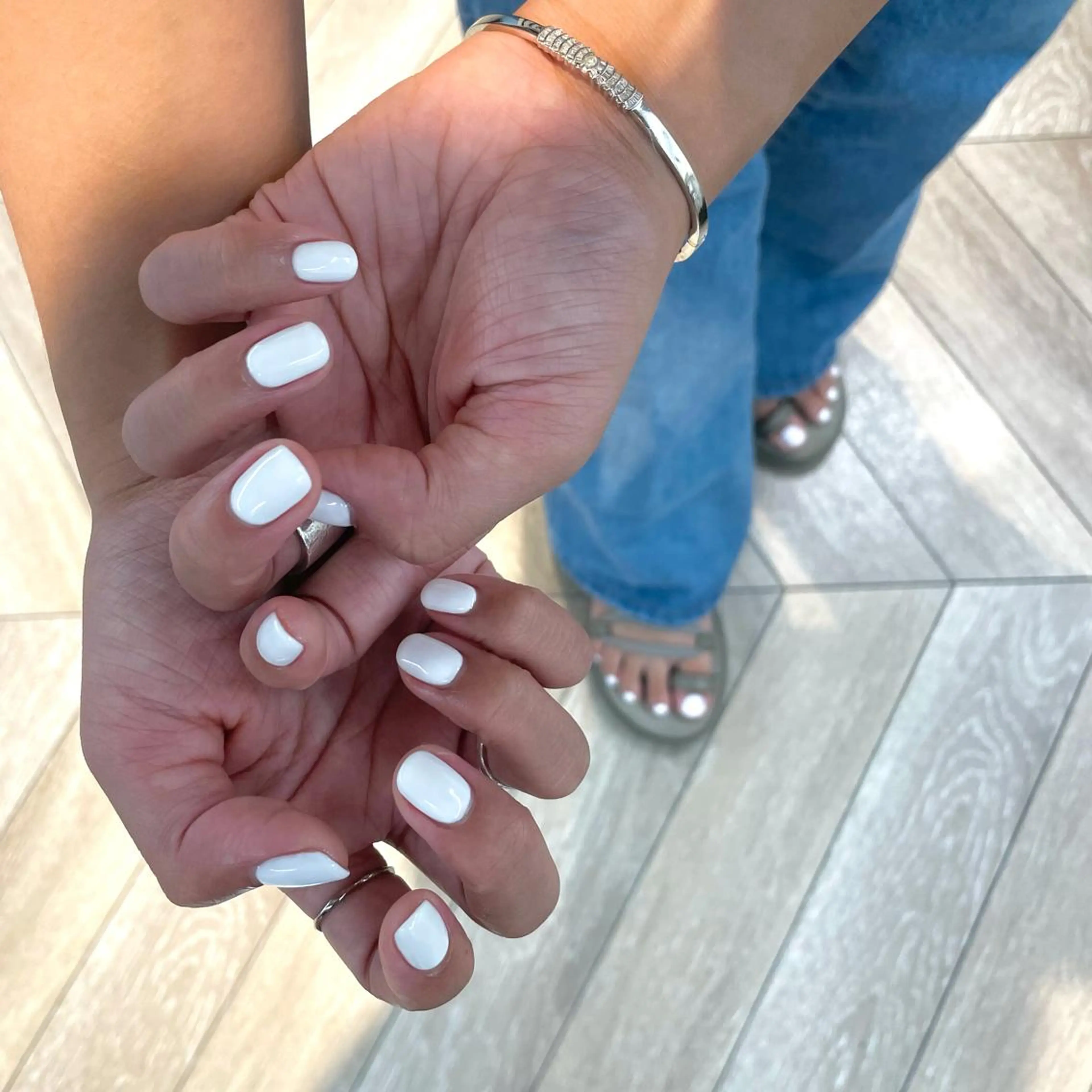 ネイル ﾔｽﾀﾞ ﾐﾅのネイルデザイン