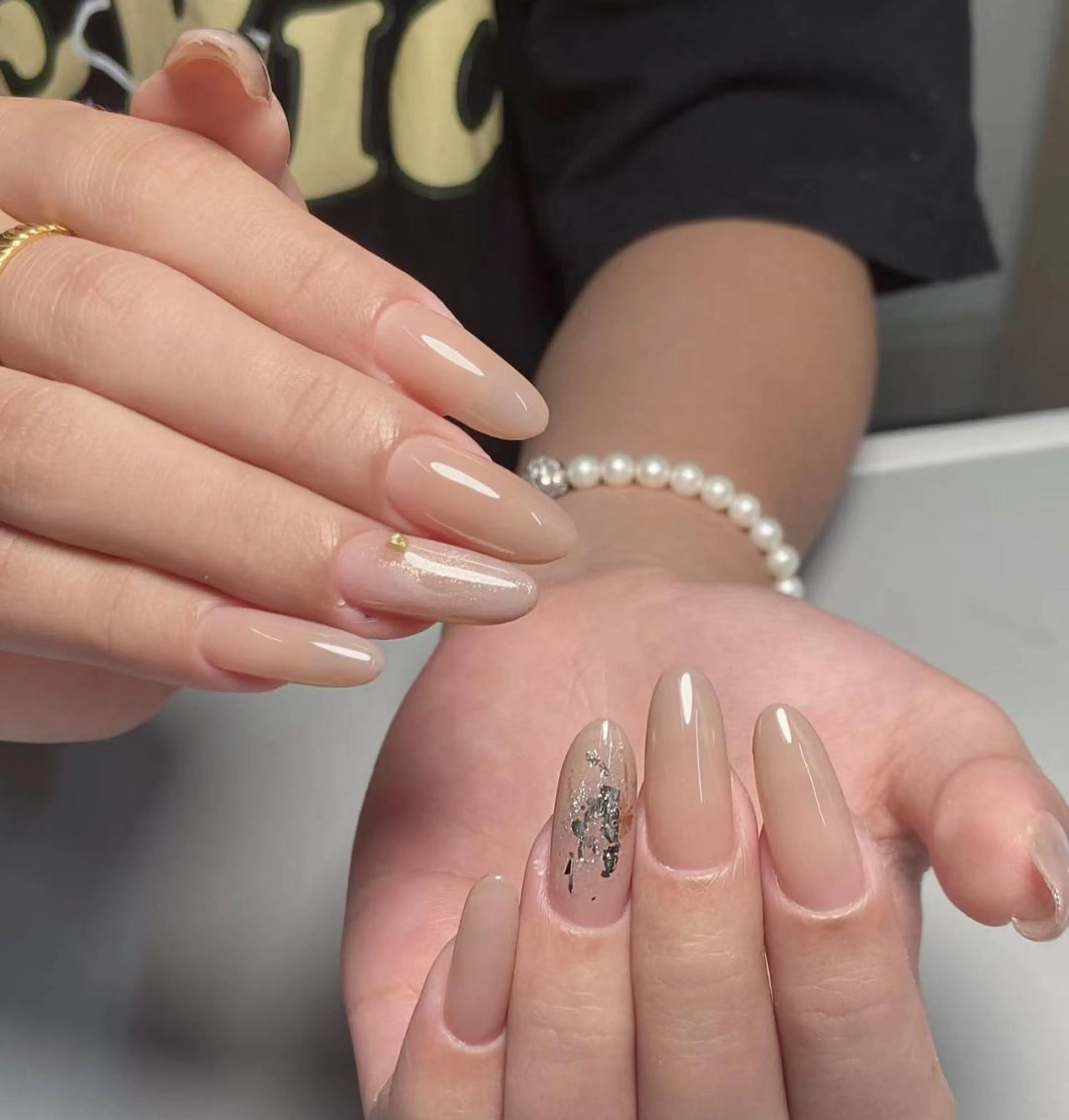 ネイル 長さ出し ネイルチップ Queens momoのネイルデザイン