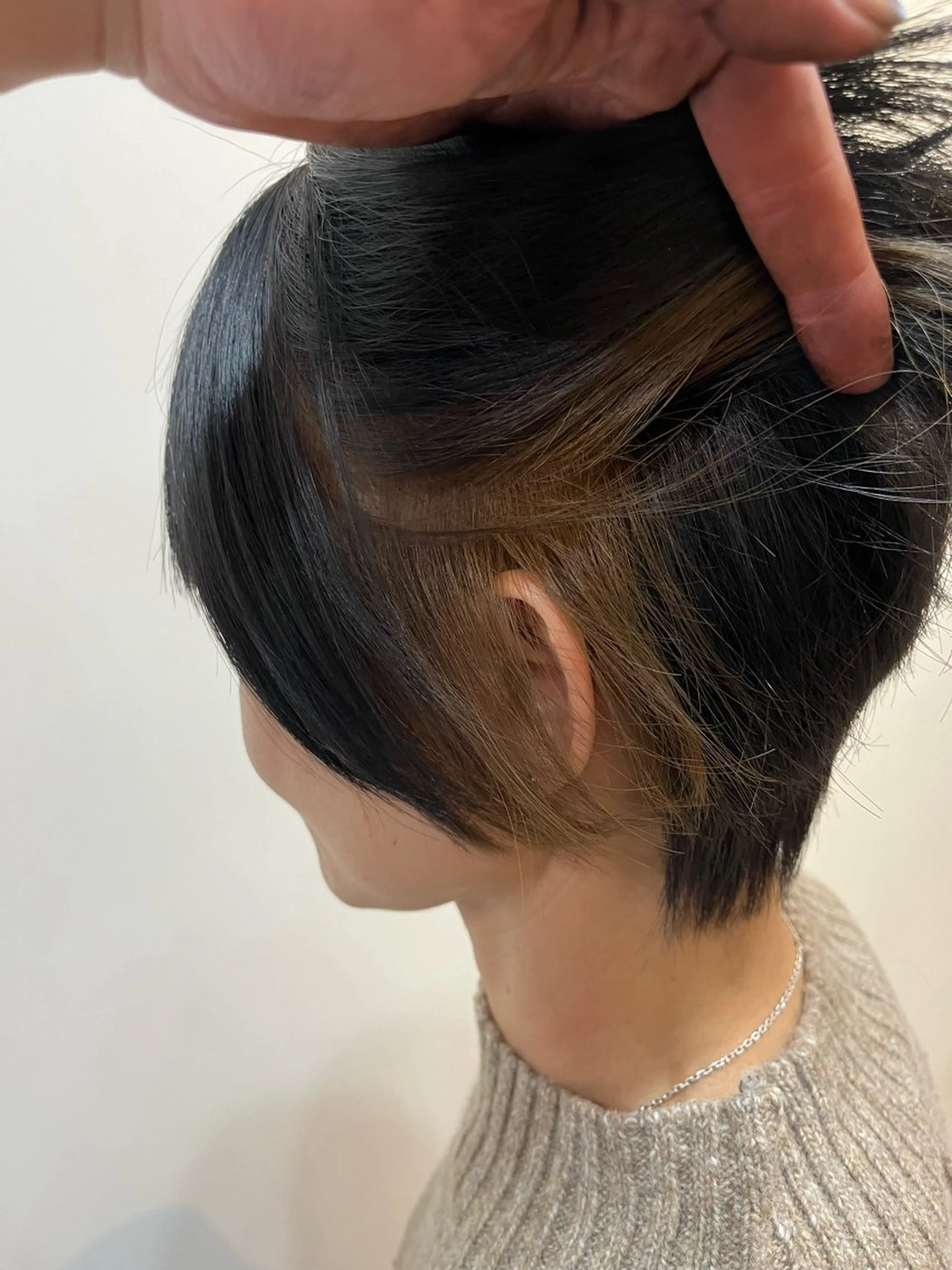 ショート カラー ベージュカラー Cecil hair JR尼崎店所属・JR尼崎店 村田 優真のヘアスタイル