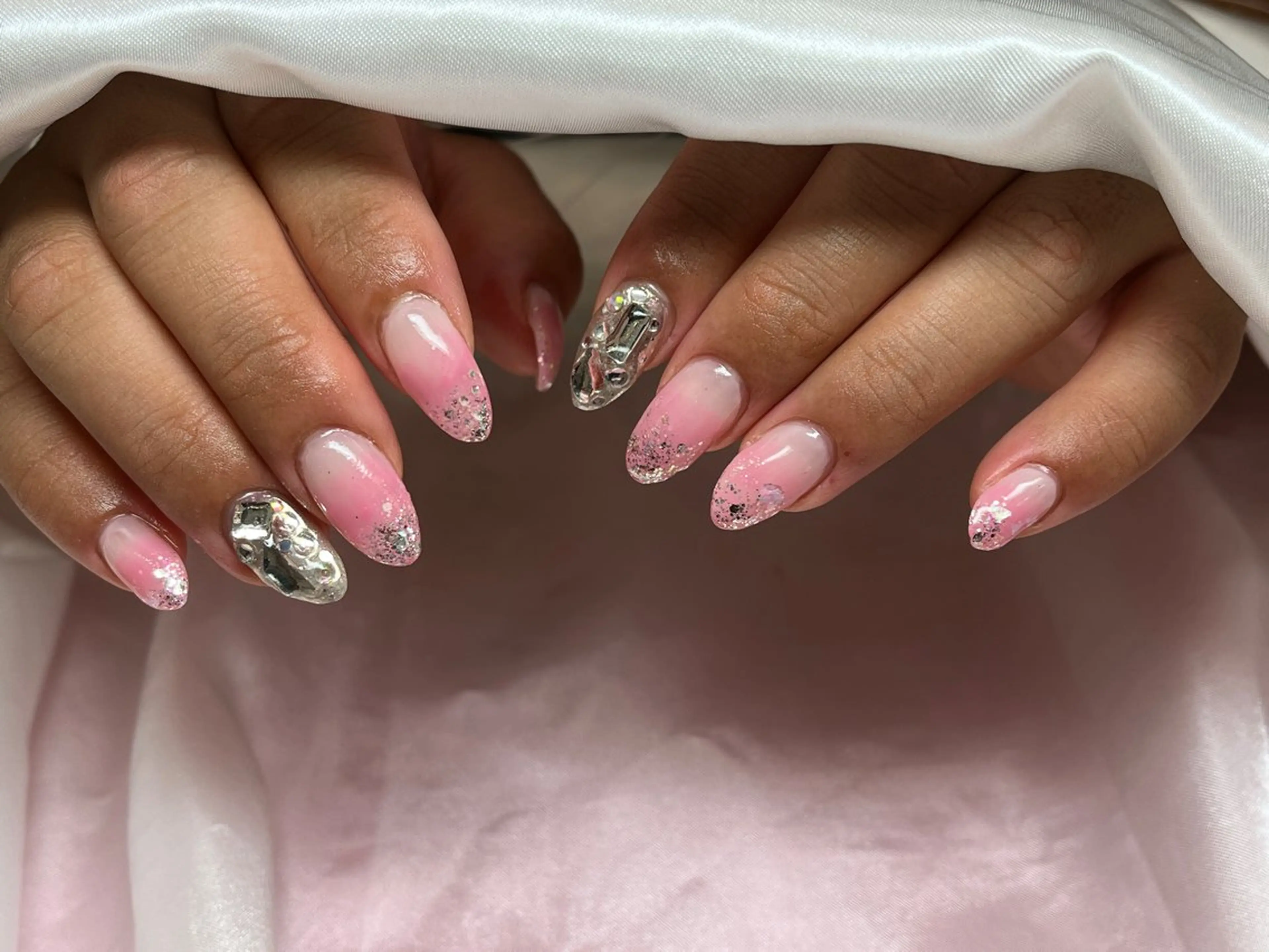 ネイル ハンドネイル SINCERELY シンシアリー🌈のネイルデザイン