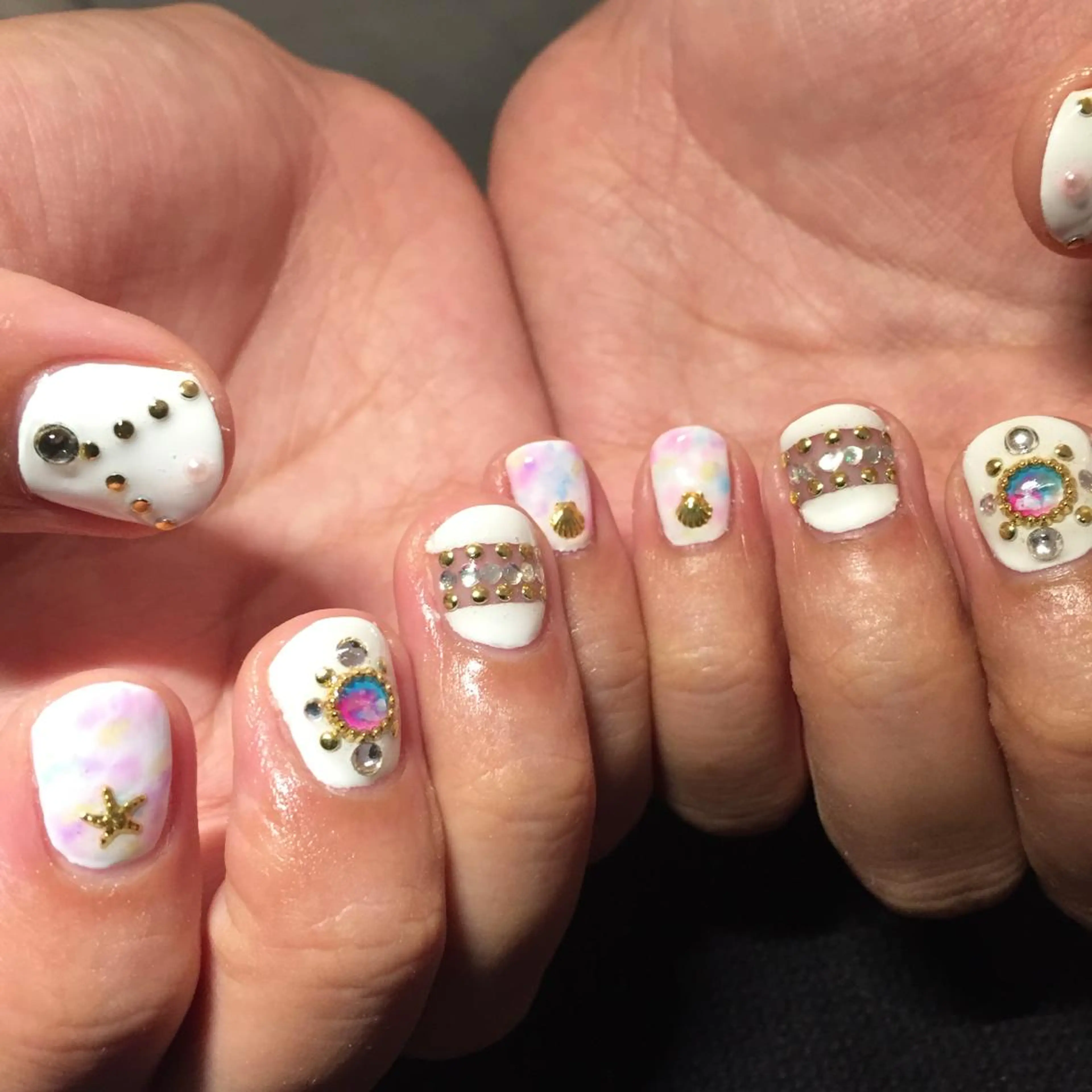 ネイル BANBINANAIL所属・イリネコ マリのネイルデザイン