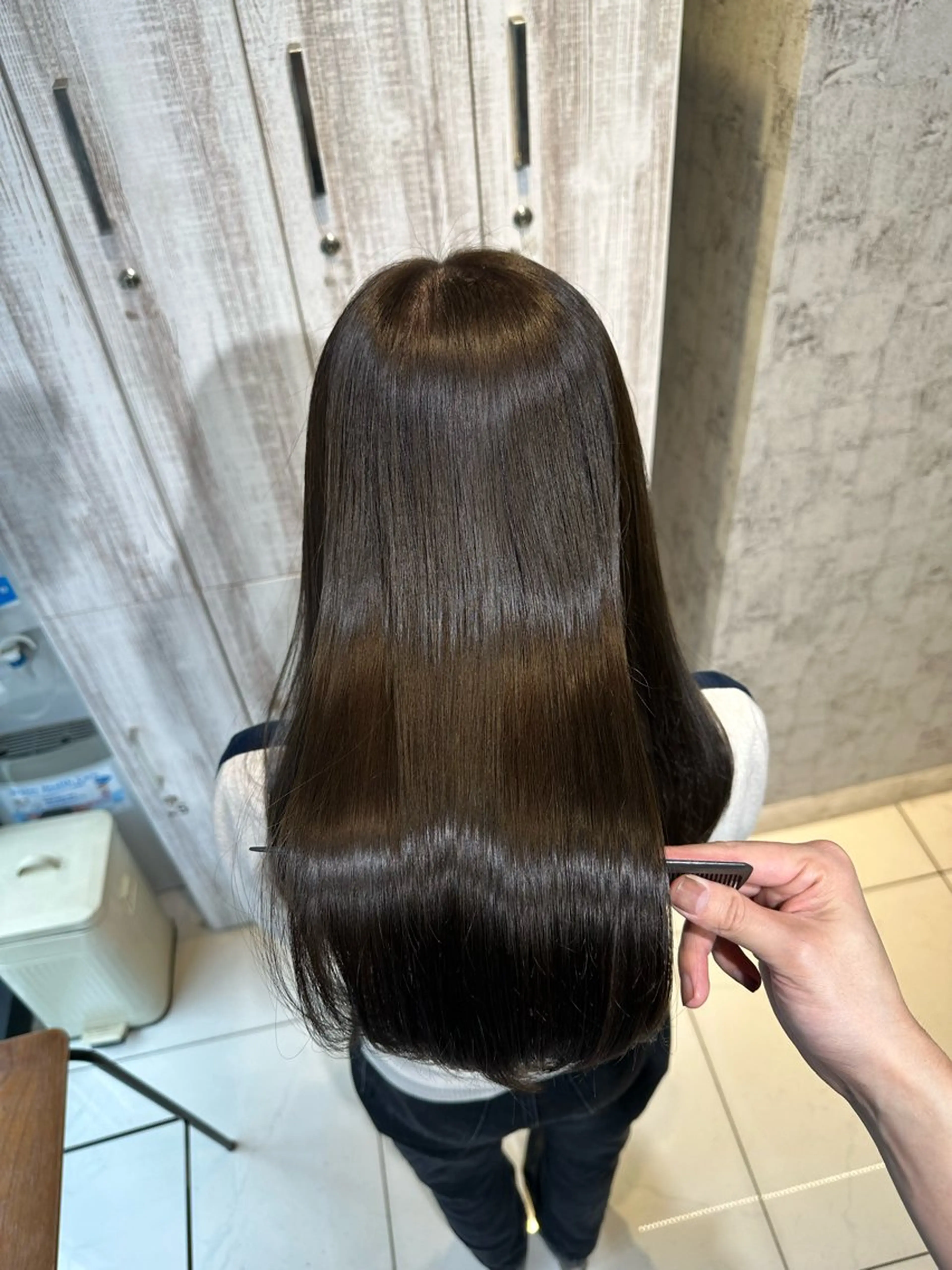 セミロング カラー 髪質改善× ハイライト溝江のヘアスタイル