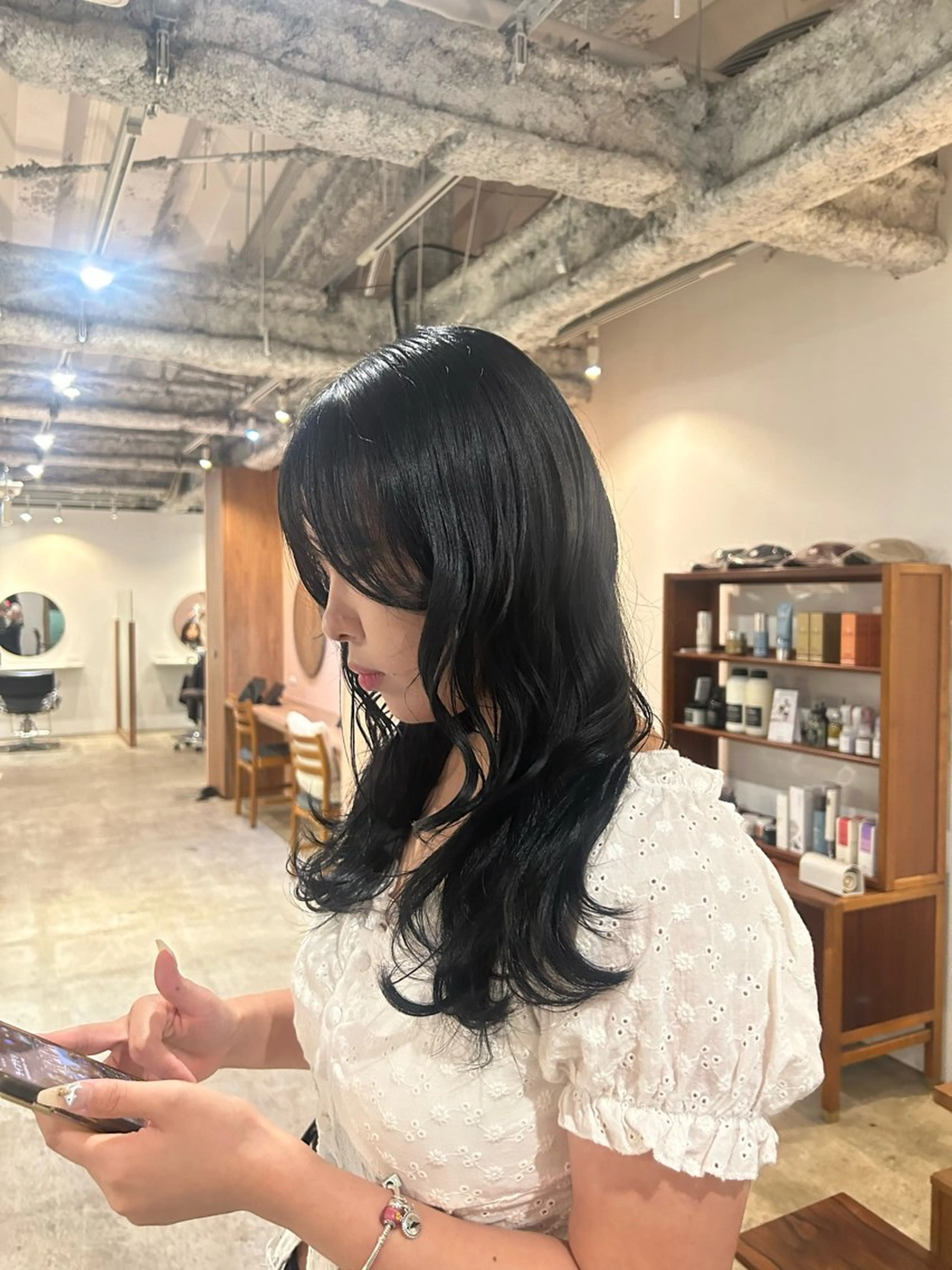 カラー 黒髪 透明感カラー かんだい colorのヘアスタイル