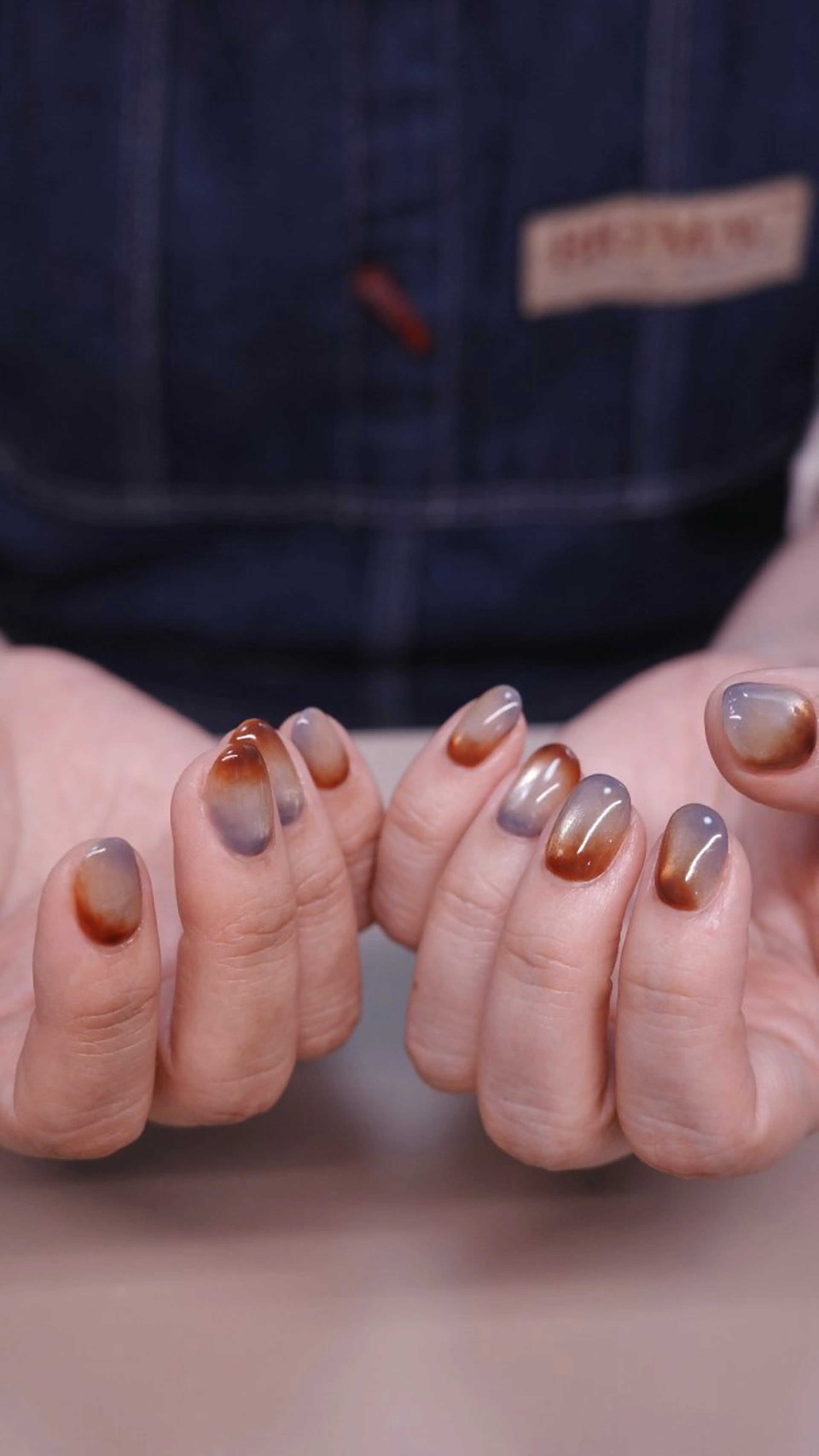 ネイル ブラウン ジェルネイル マグネットネイル 持ち込み ニュアンスネイル ハンドネイル pointillé .ayaのネイルデザイン