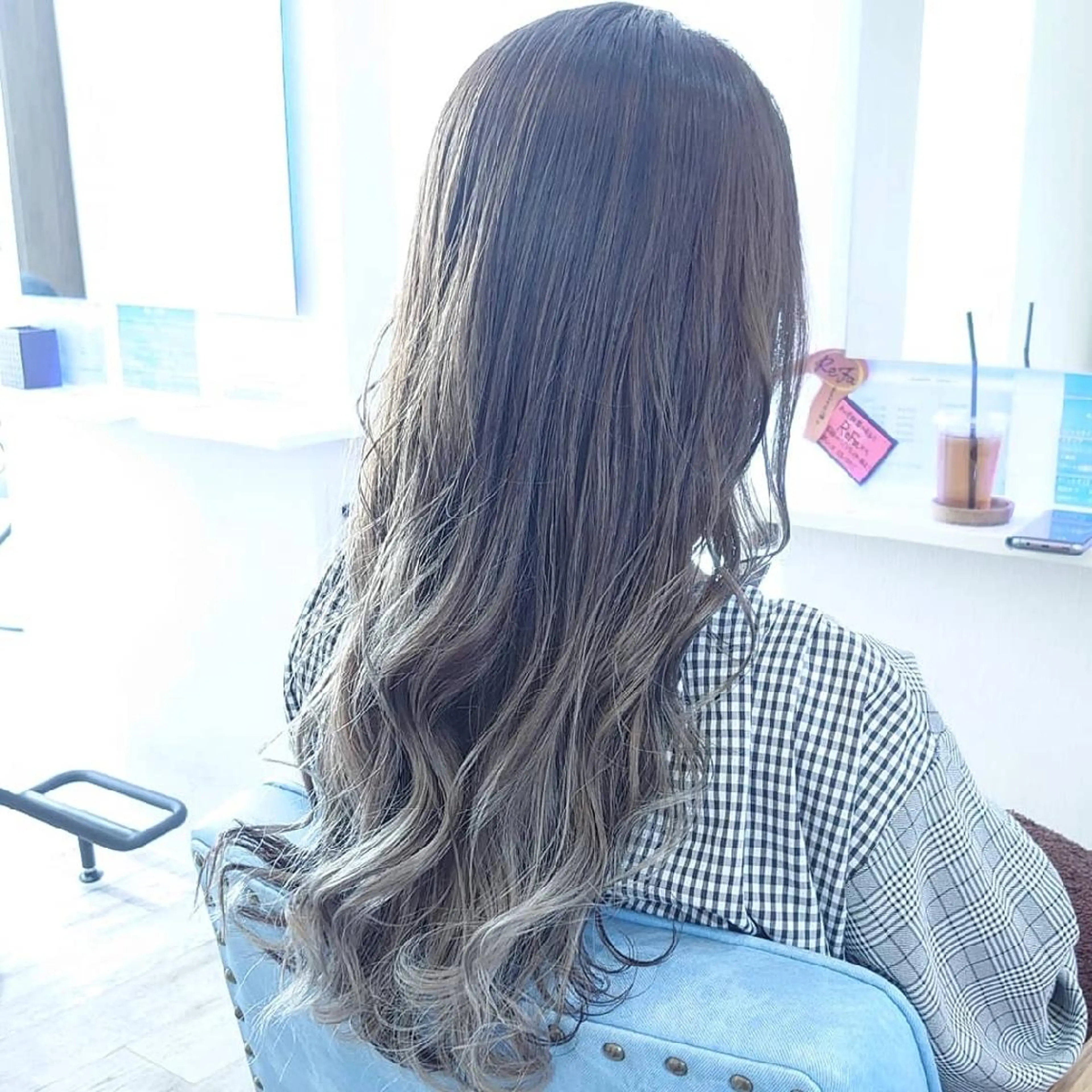 カラー ヘアアレンジ ロング ヘアカラー トリートメント 小林 伸行のヘアスタイル