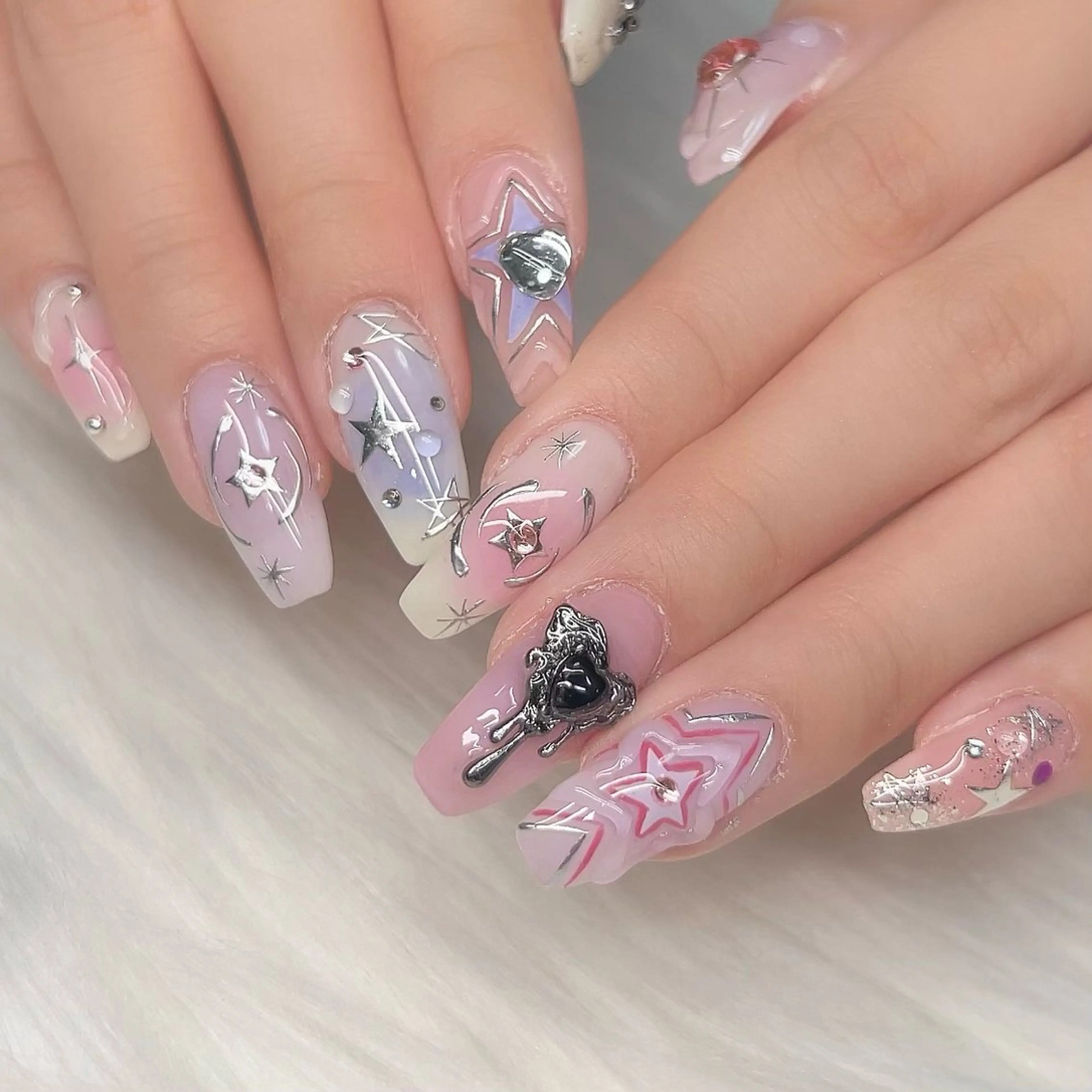 ネイル ハンドネイル 【Yappy🌈】 💖P-tanaのネイルデザイン