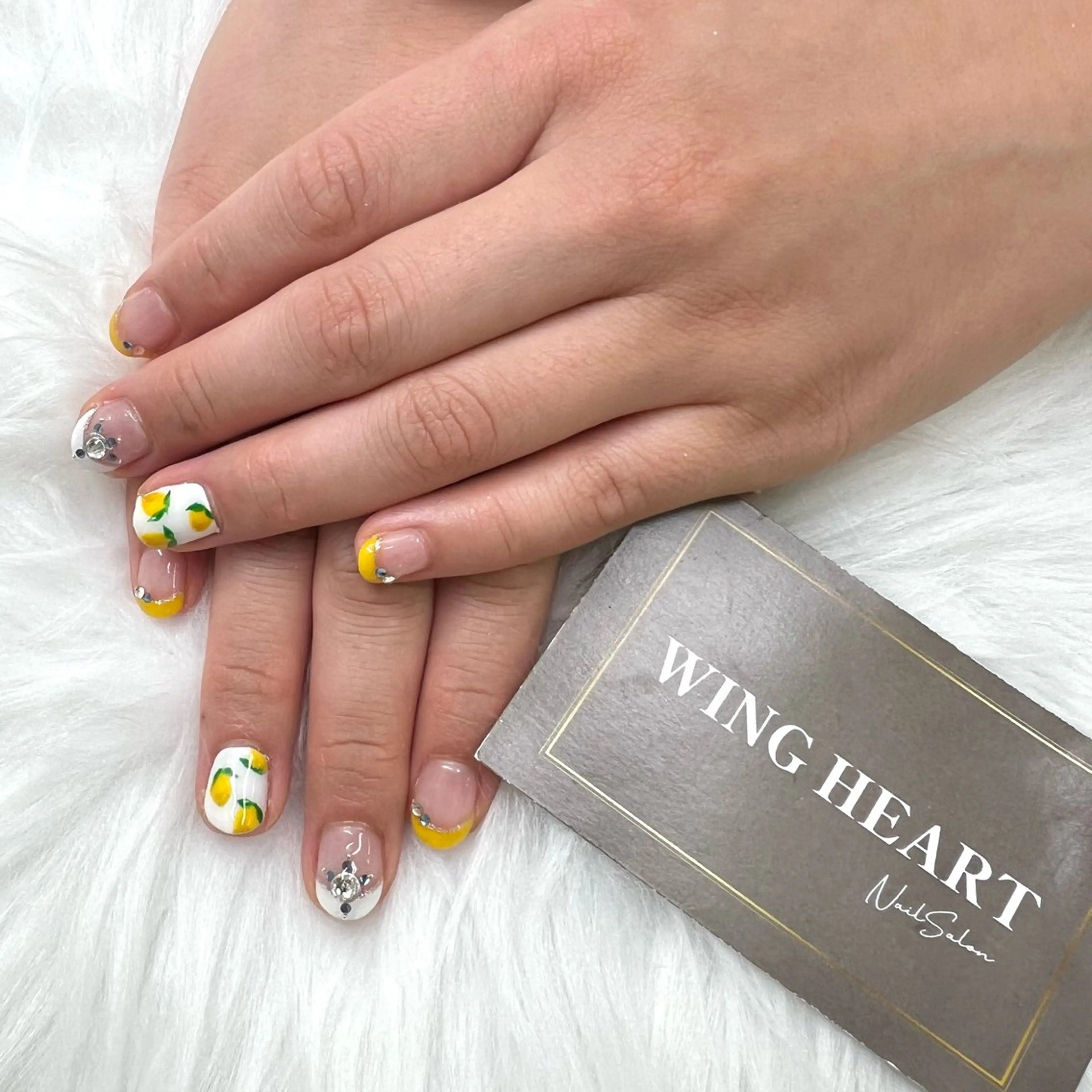 ネイル I. AYUMIのネイルデザイン