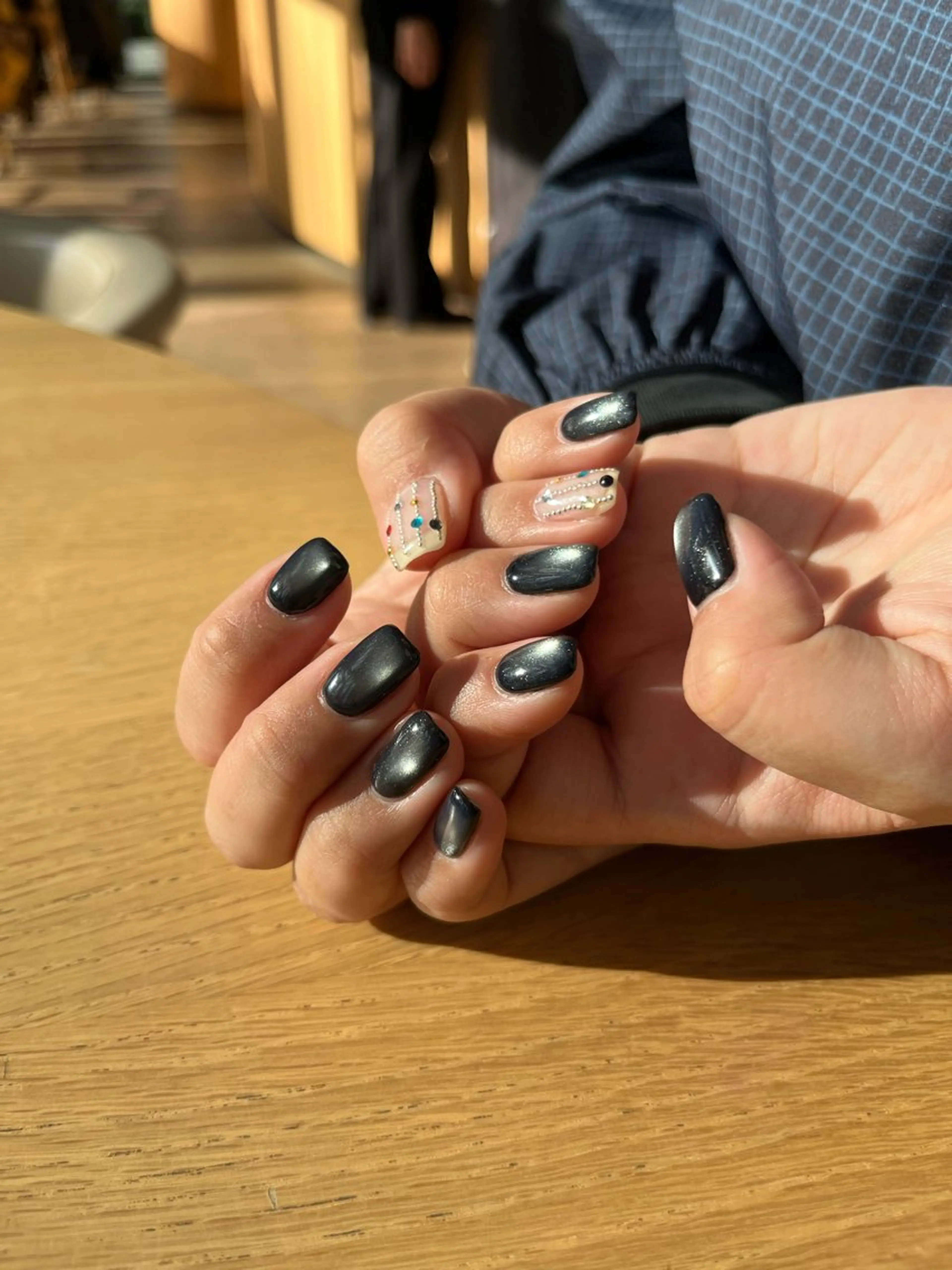 ネイル 藤田 ネイルステーションのネイルデザイン