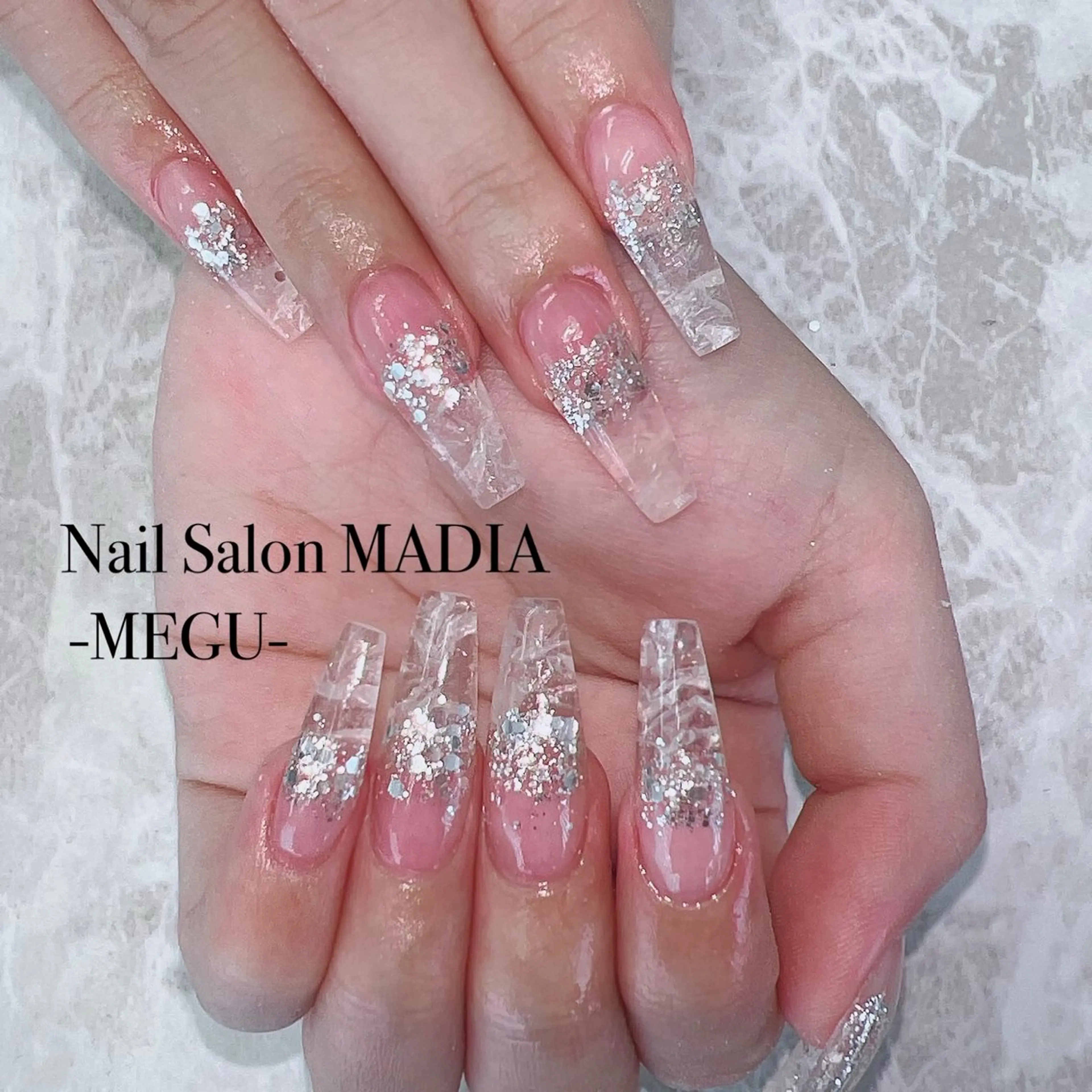 ネイル MADIA藤沢所属・MADIA MEGUのネイルデザイン