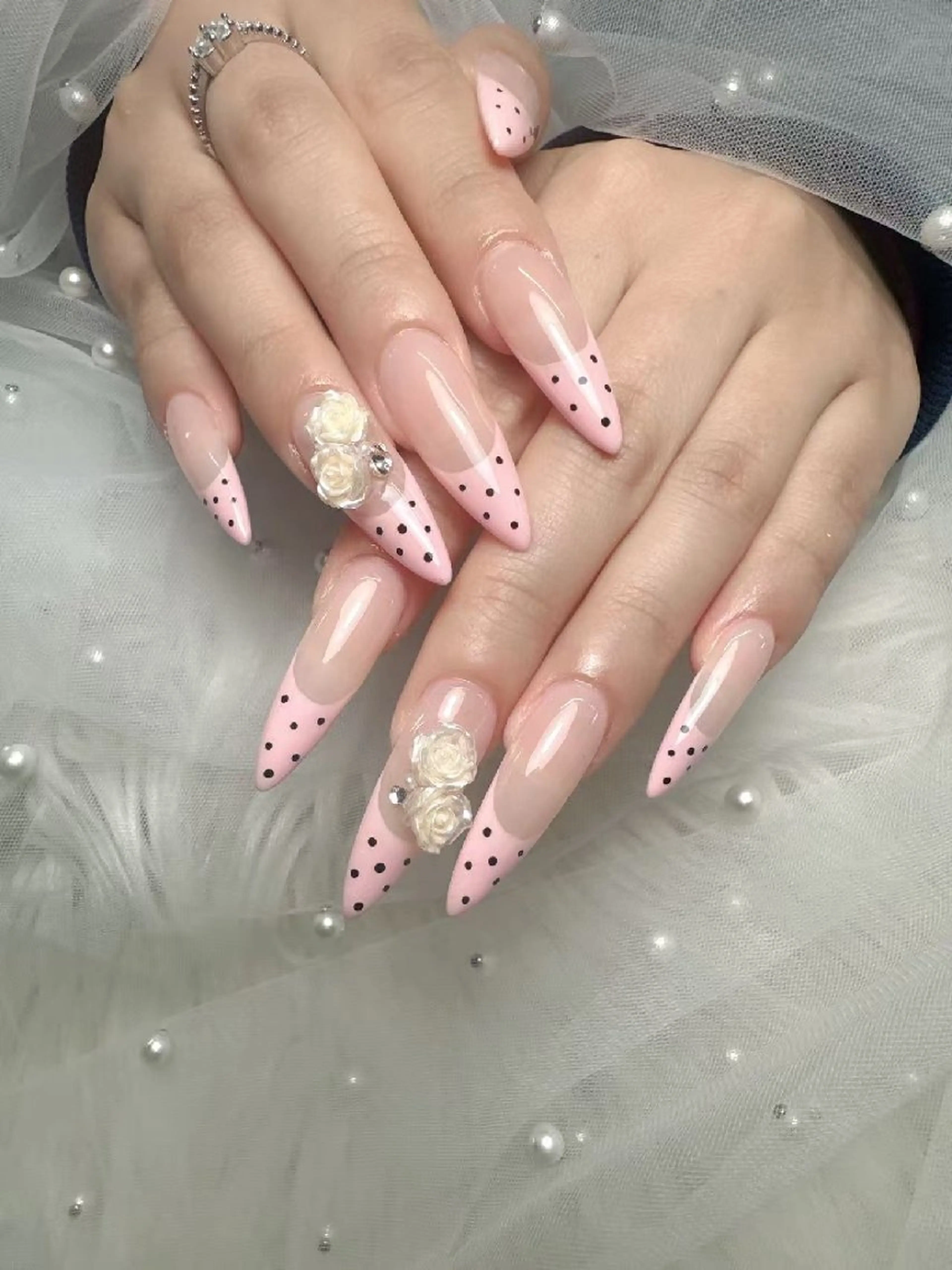 ネイル ENsalon AKIRAのネイルデザイン