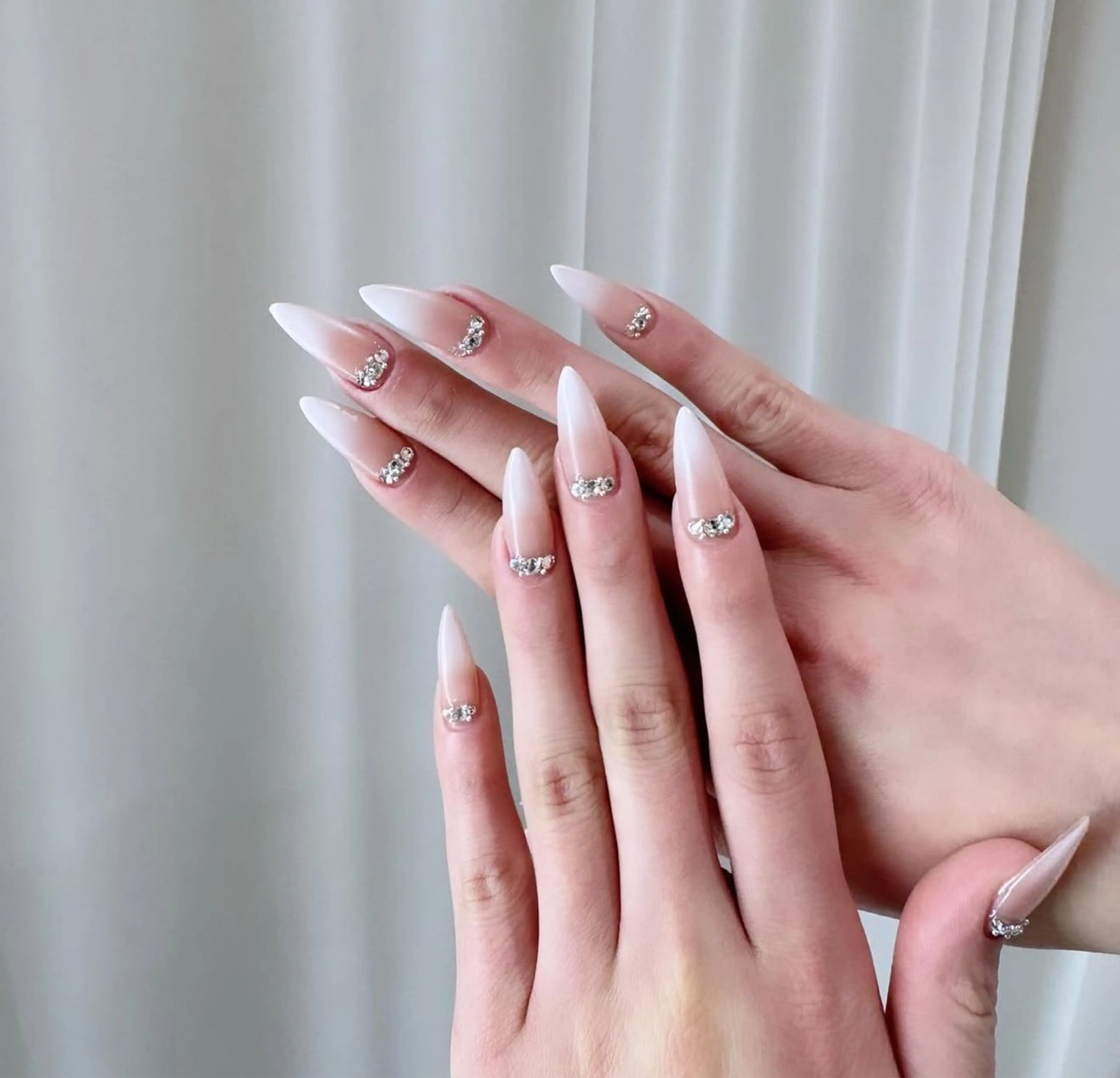 ネイル アートネイル ジェルネイル ネイルチップ Rin Rin TA Nailのネイルデザイン