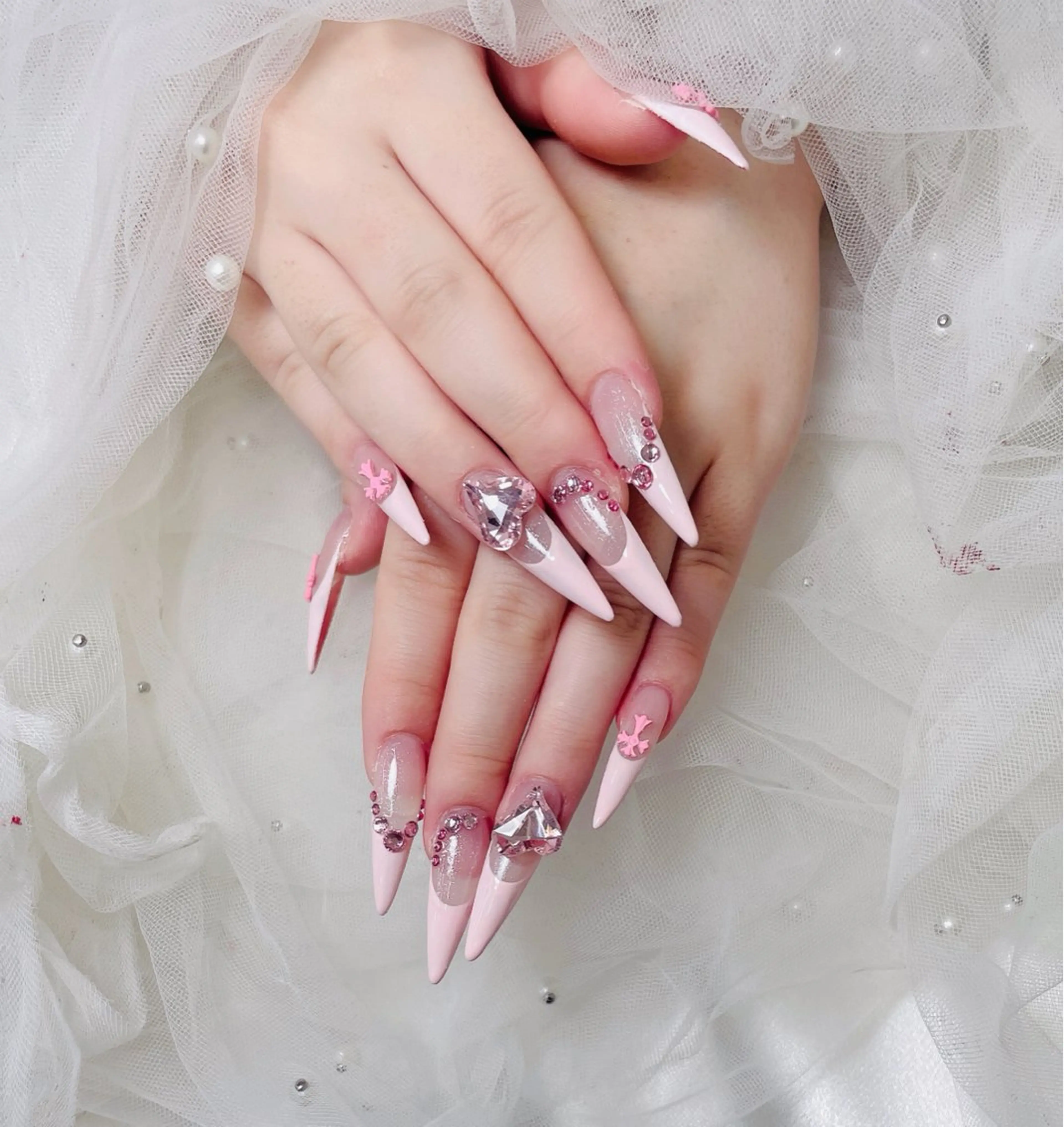 ネイル チョウ チョウのネイルデザイン