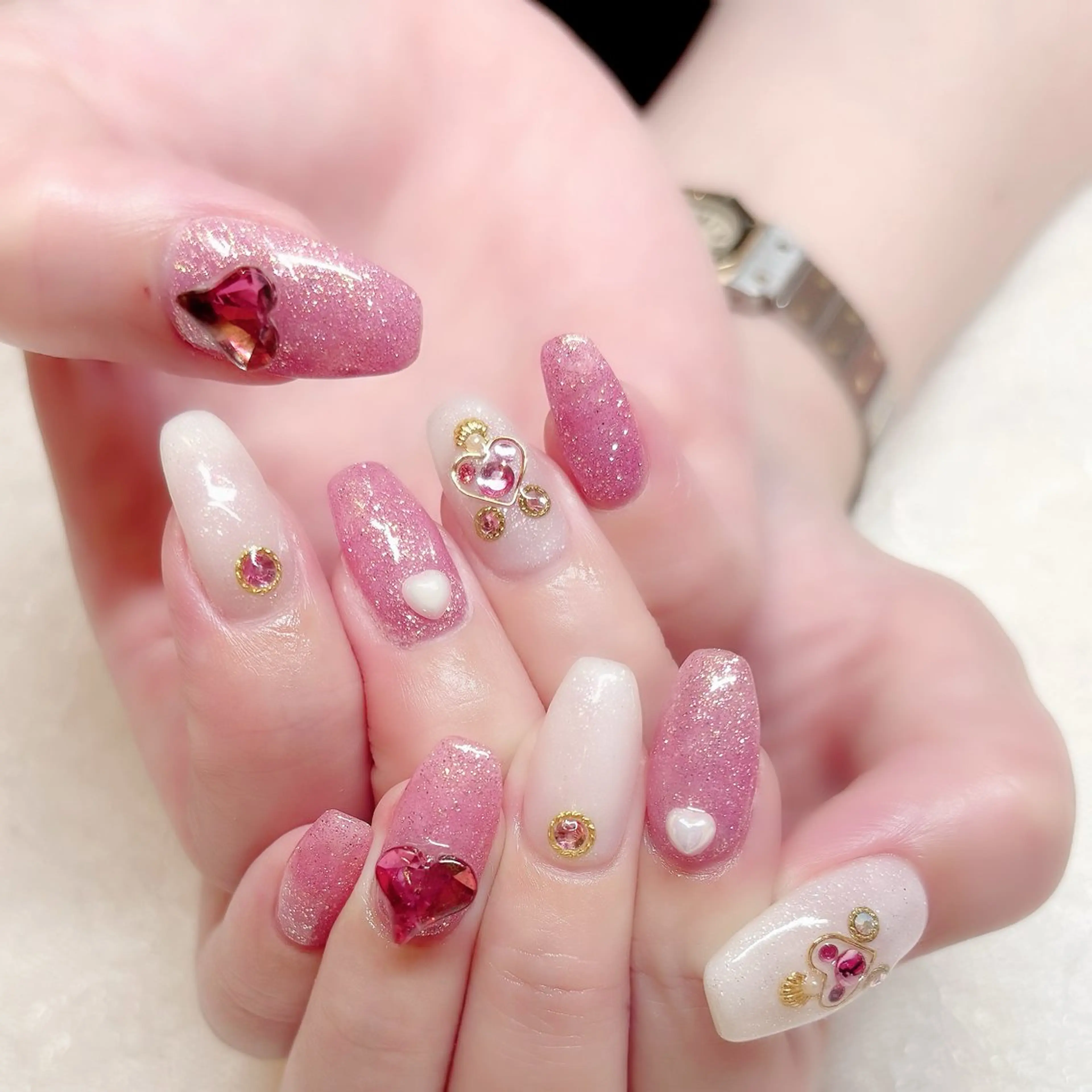 セミロング ネイル&ビューティーサロン　リザ所属・Lily Lapinのネイルデザイン