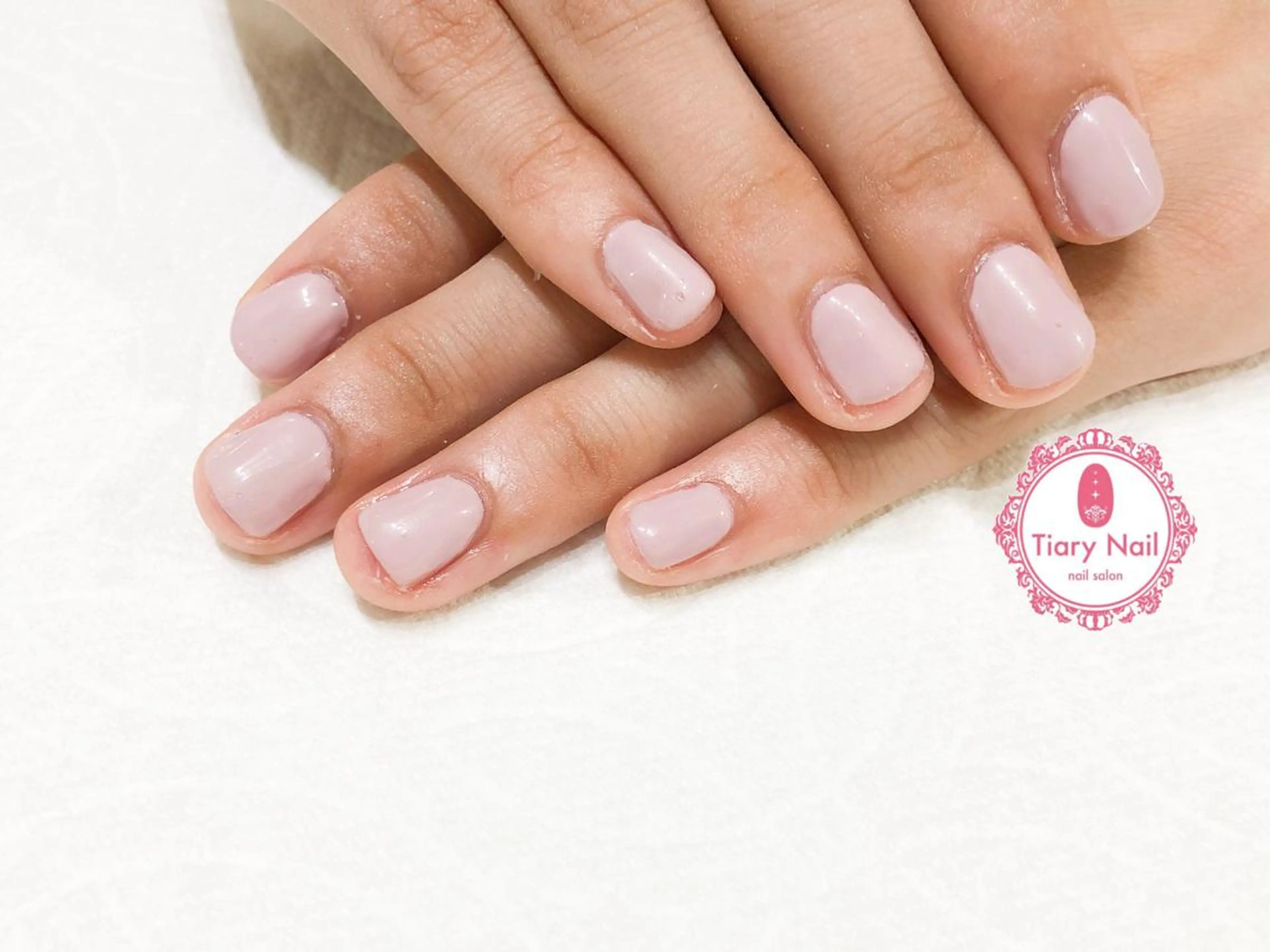 ネイル tiarynail K Kのネイルデザイン
